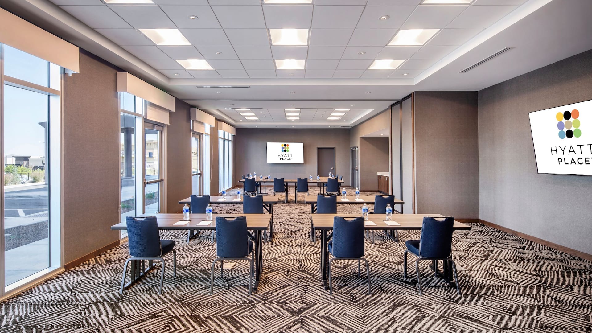 Hyatt Place Reno Zephyr Room Layout