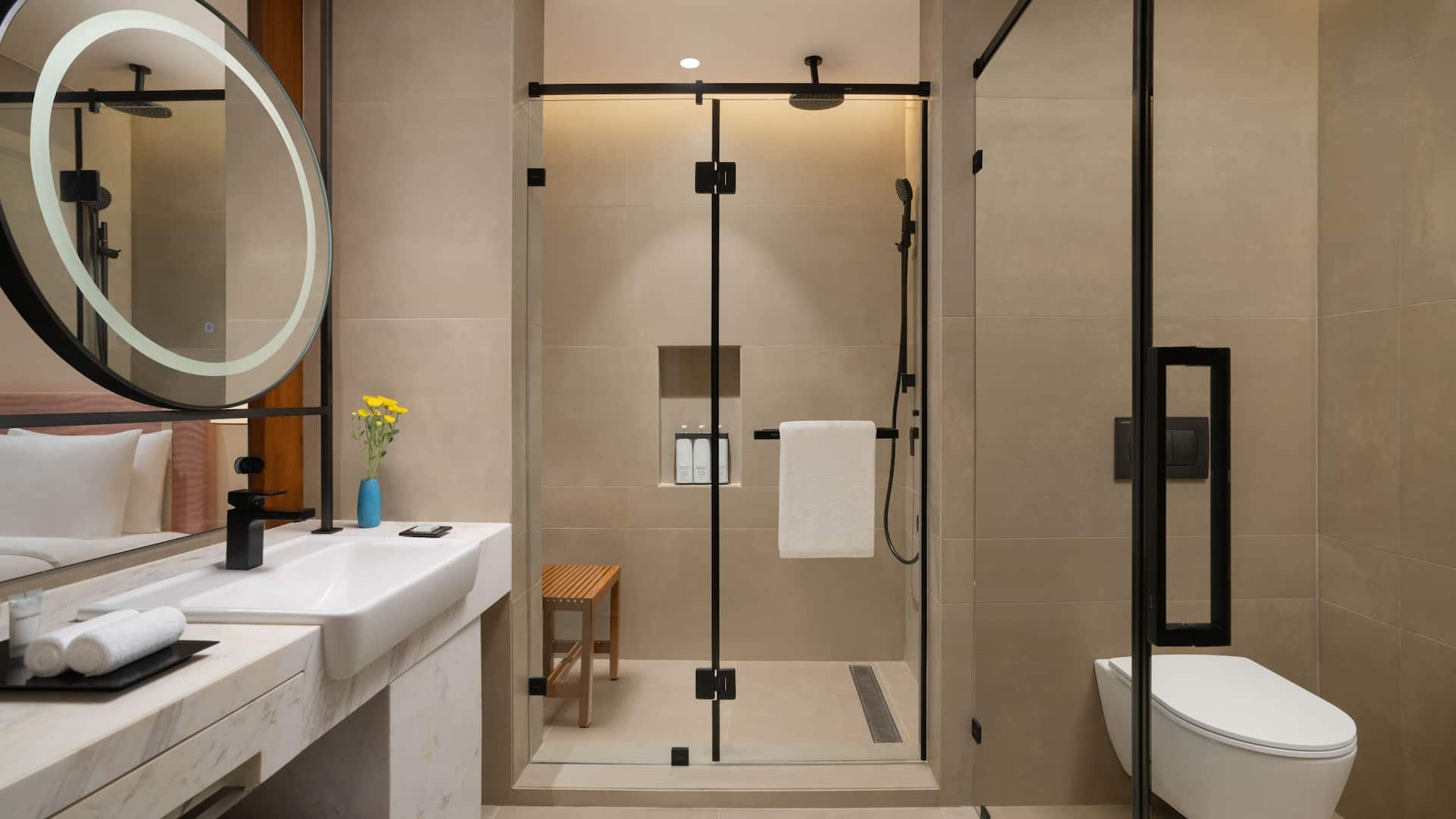 Hyatt Place Butwal Standard Bathroom