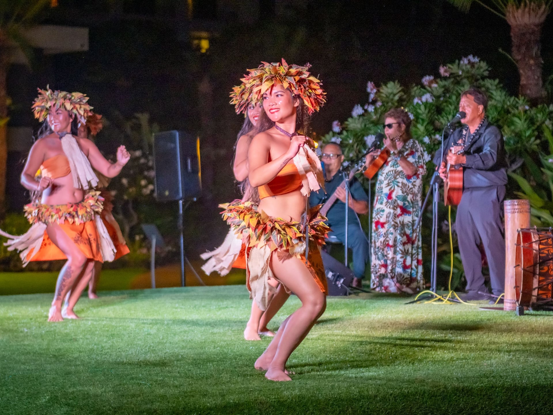 Grand Hyatt Kauai Resort & Spa Luau Auana Dancers