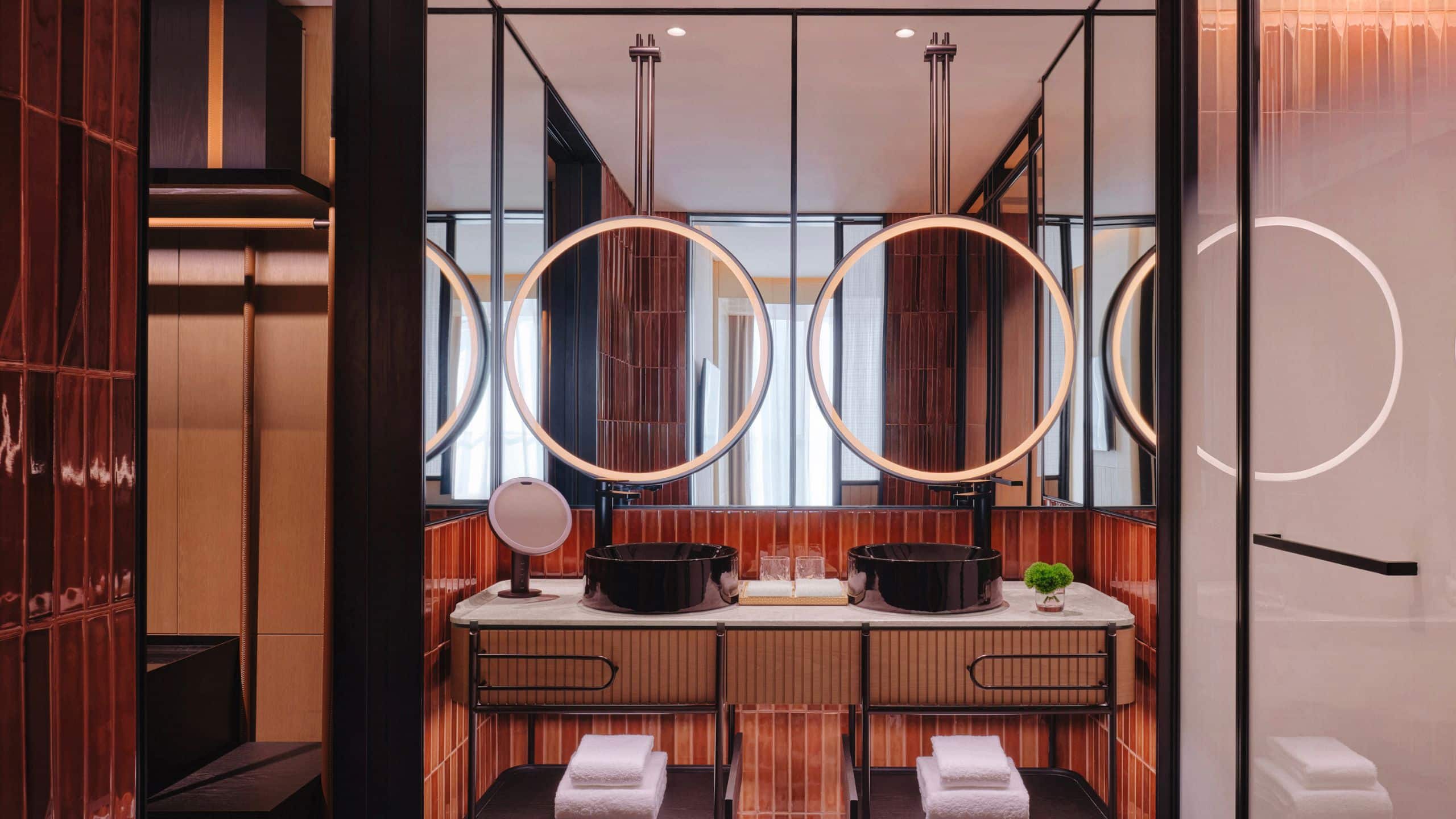 4 of 5 Hyatt Centric The Ring Chengdu Suite Bathroom