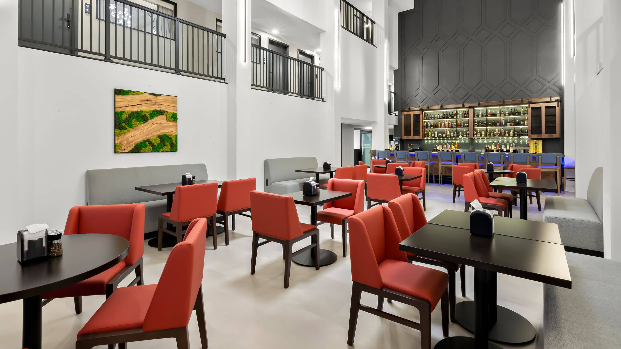 Latitude Suites Tinton Falls Bar And Lounge Seating