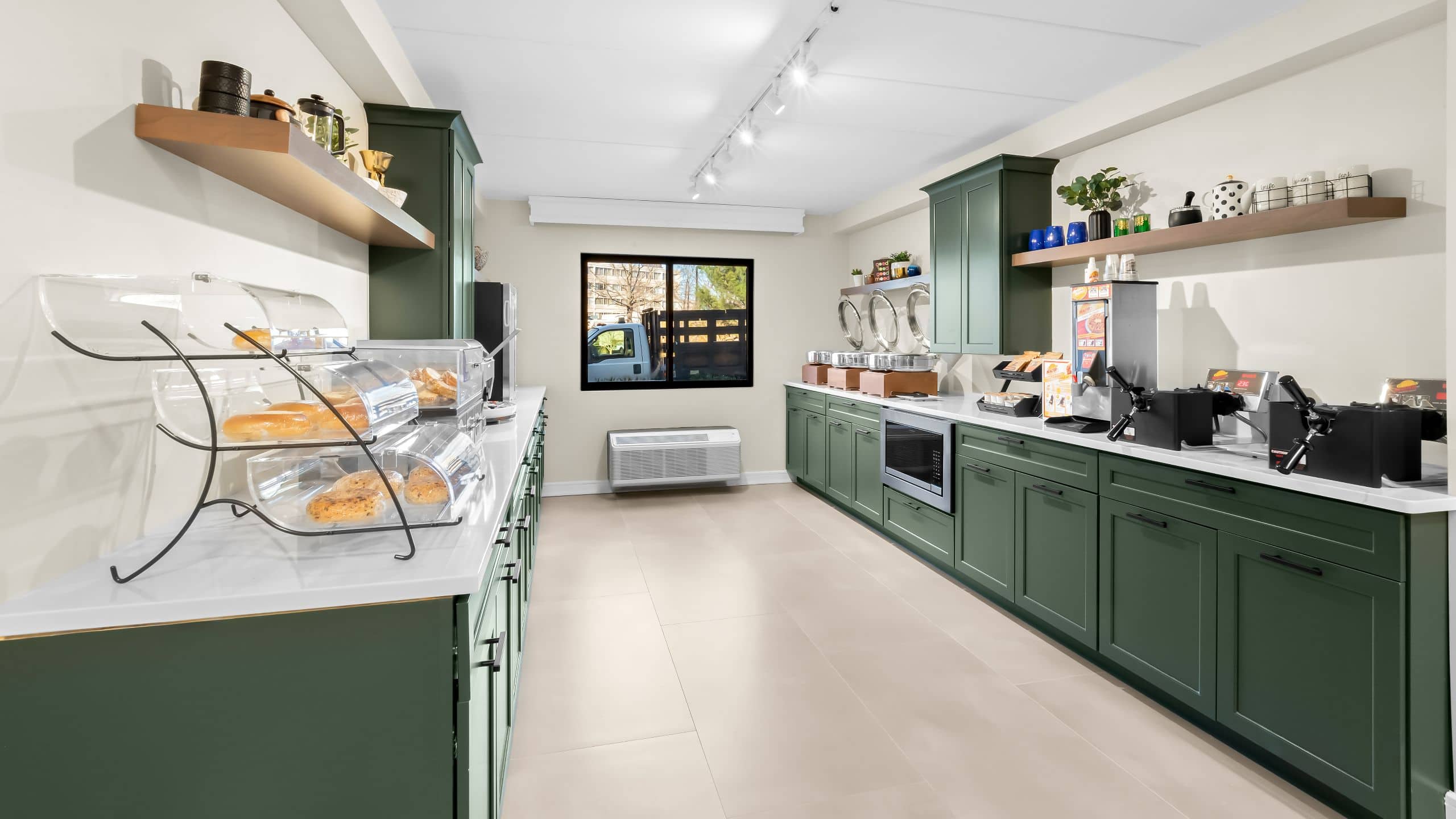 Latitude Suites Tinton Falls Breakfast Area With Window