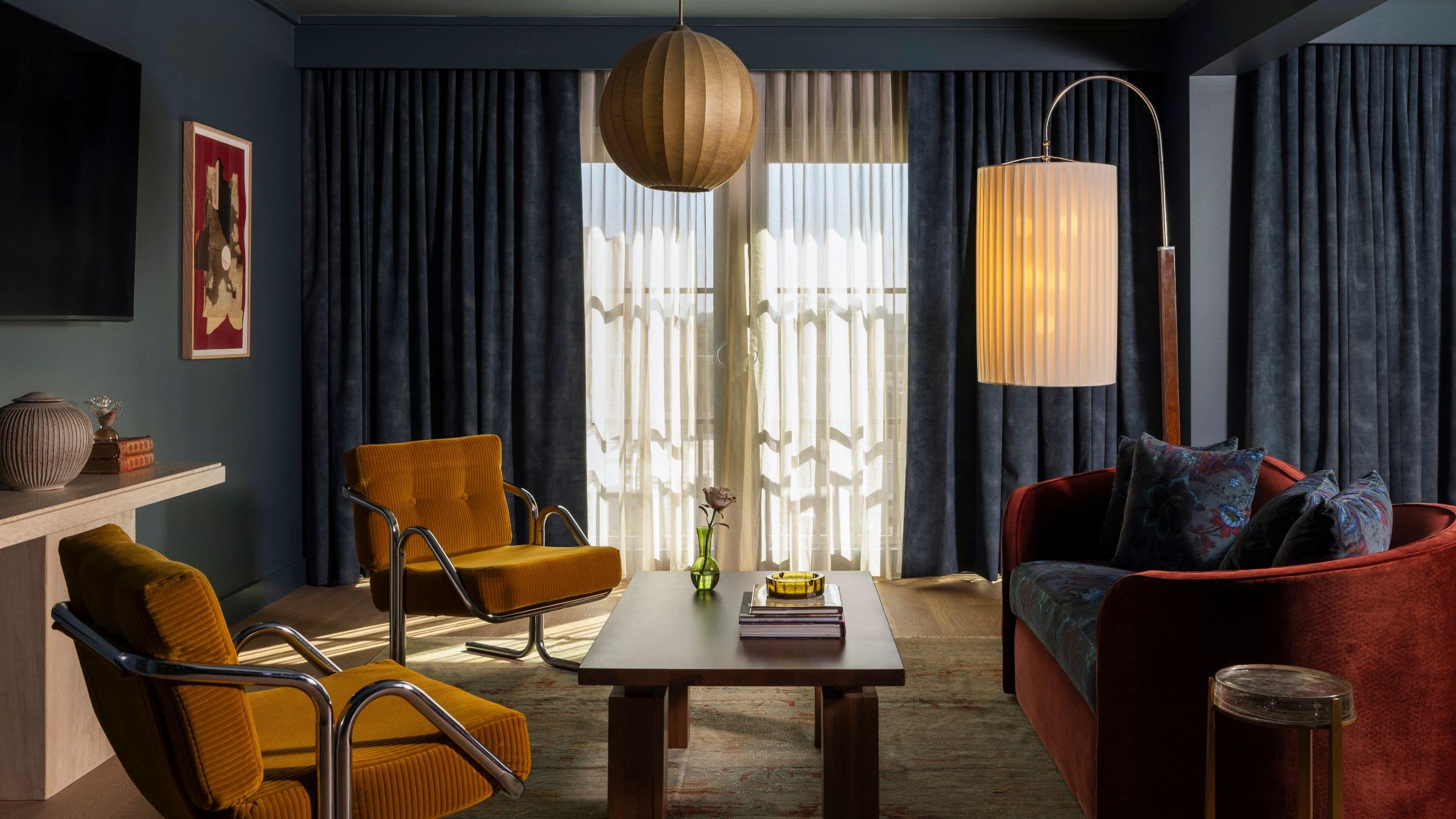 Hotel Daphne Penthouse Suite Common Room Lounge Area