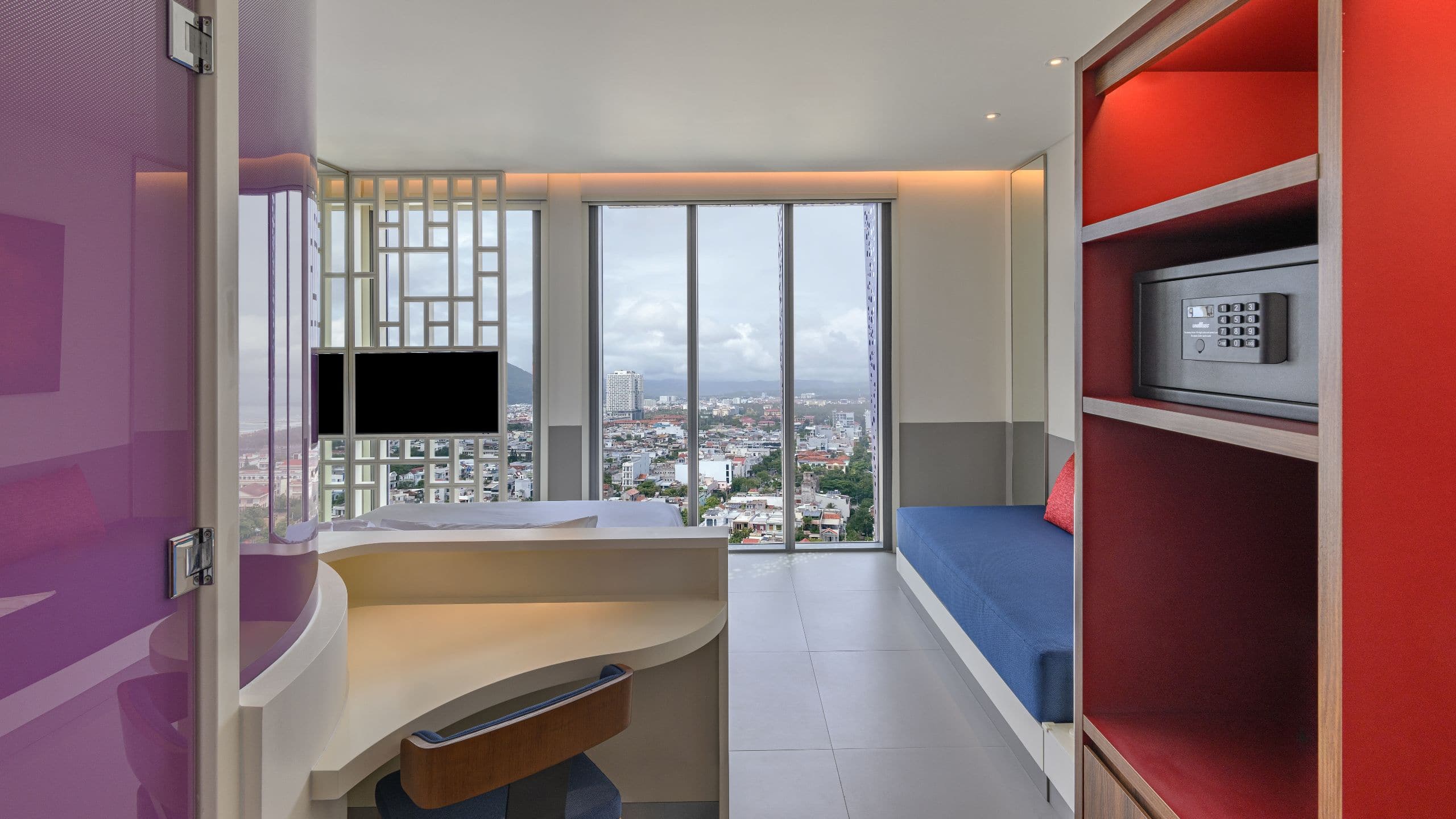 Wink Hotel Tuy Hoa Beach One King Bed City View Deluxe Overview