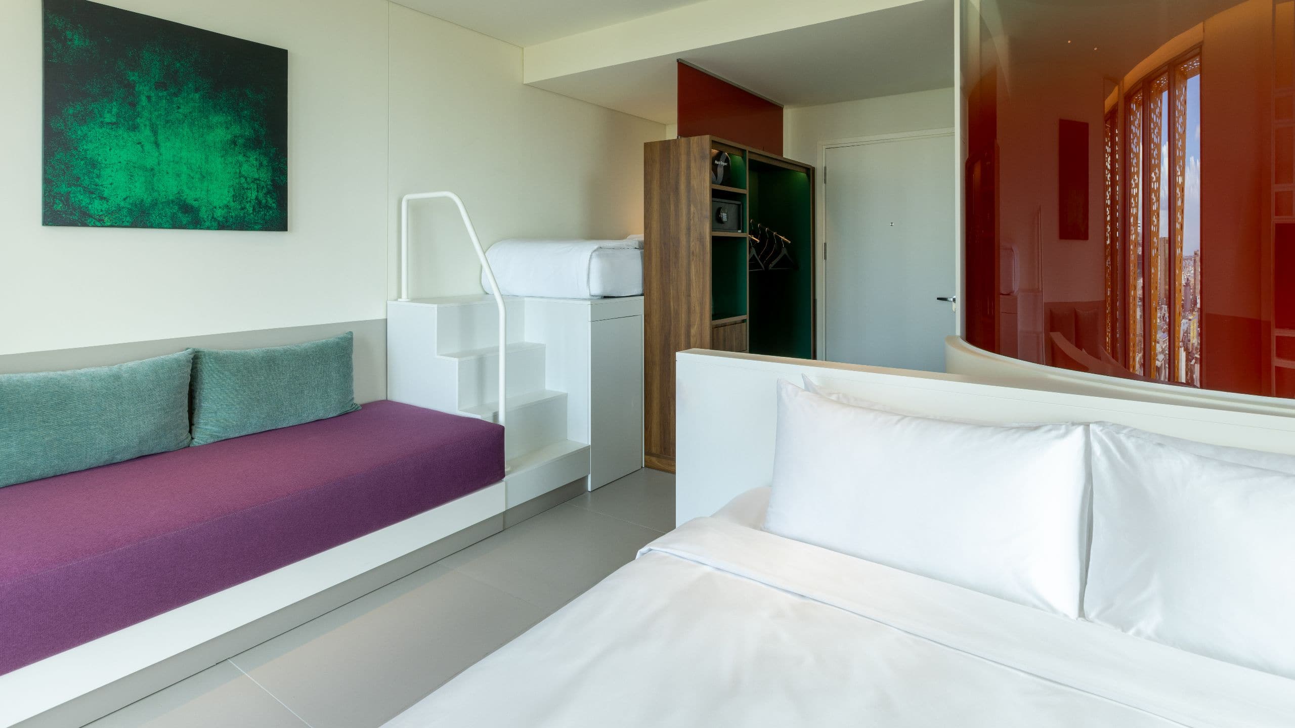 Wink Hotel Danang Centre One King Bed City View Deluxe With Bunk