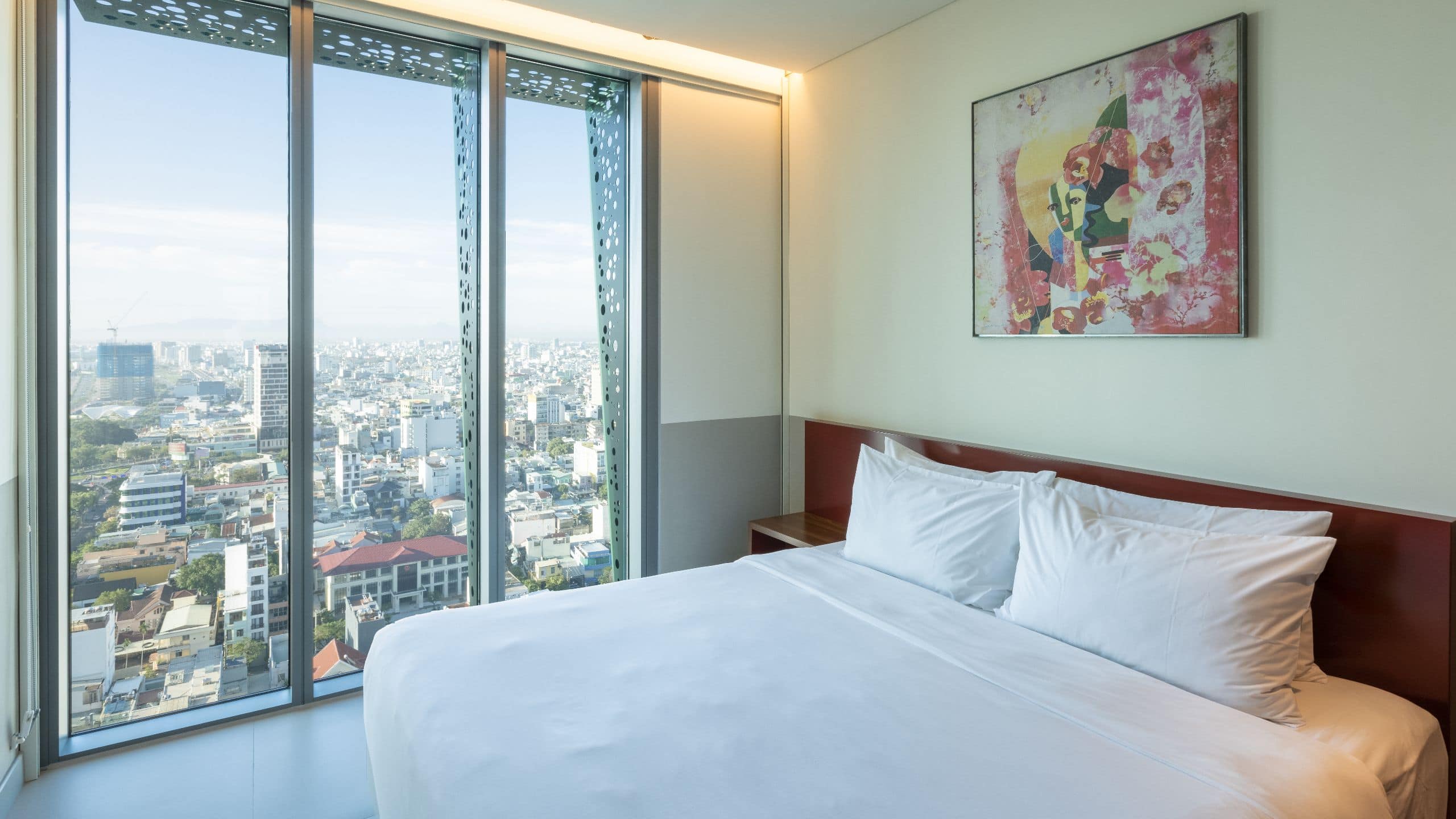 Wink Hotel Danang Centre One King Bed Suite City View Master Bedroom