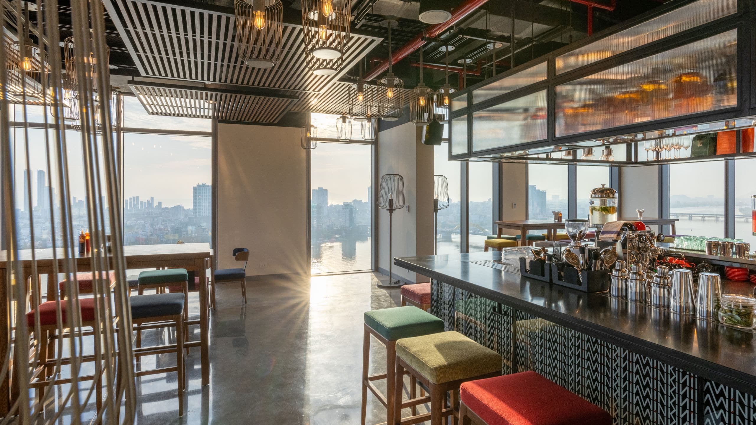 Wink Hotel Danang Centre Wink Bar Kitchen With View