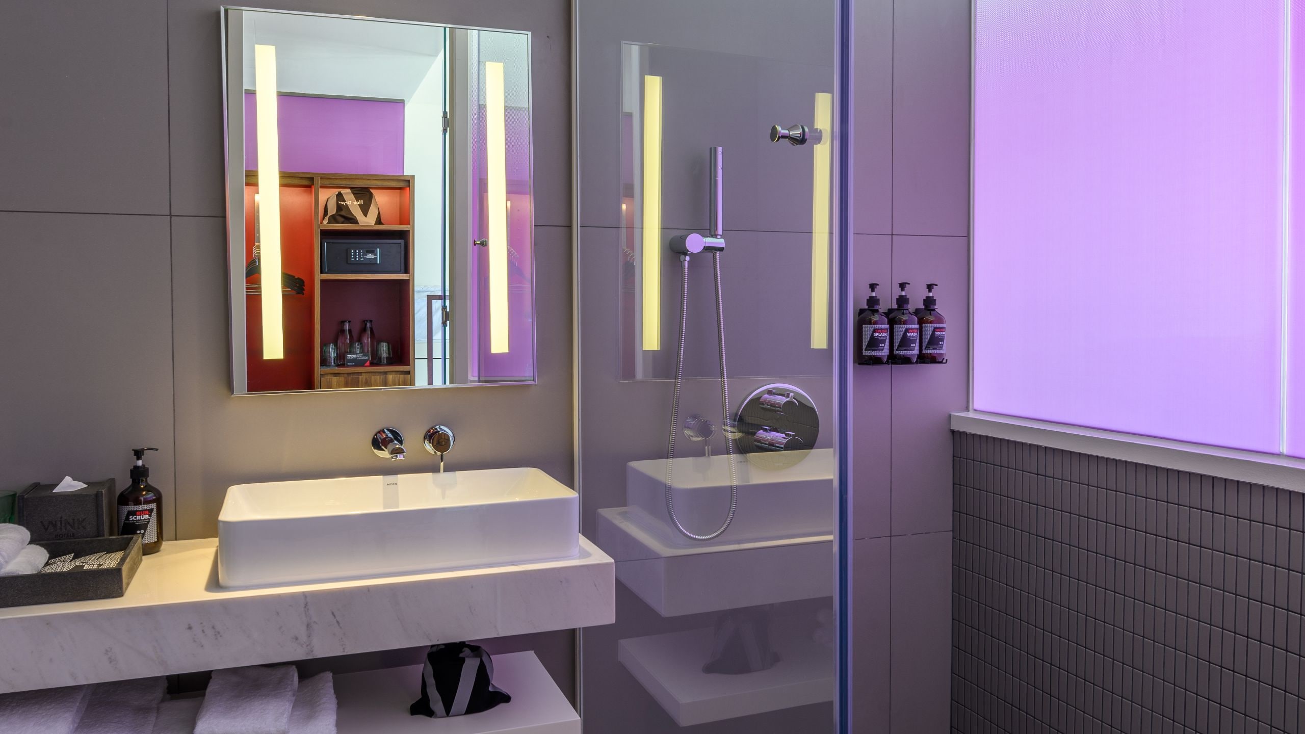 3 of 3 Wink Hotel Danang Riverside Two Twin Beds Suite City View Bathroom