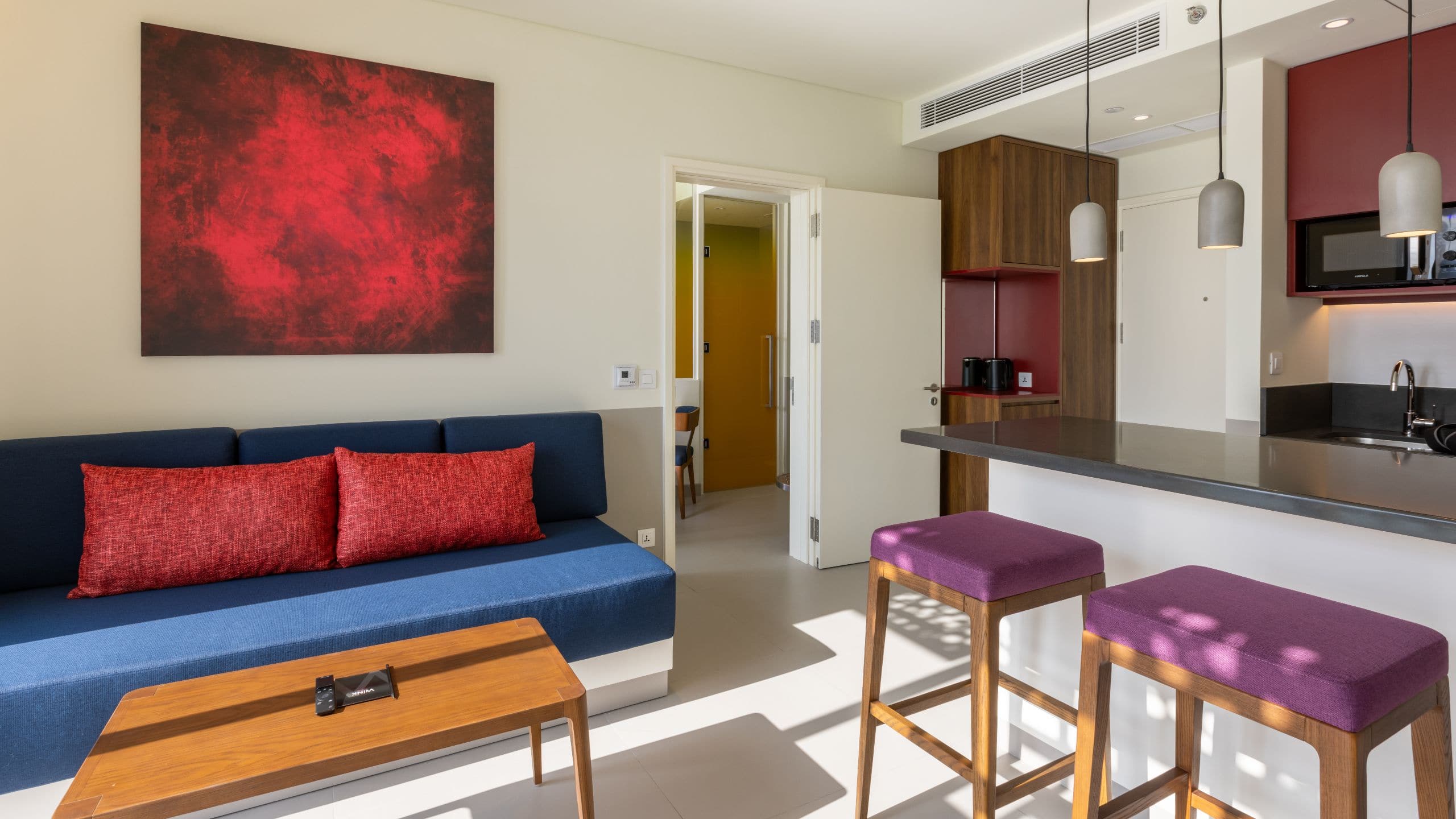 Wink Hotel Danang Riverside Two Twin Beds Suite River View Living Room