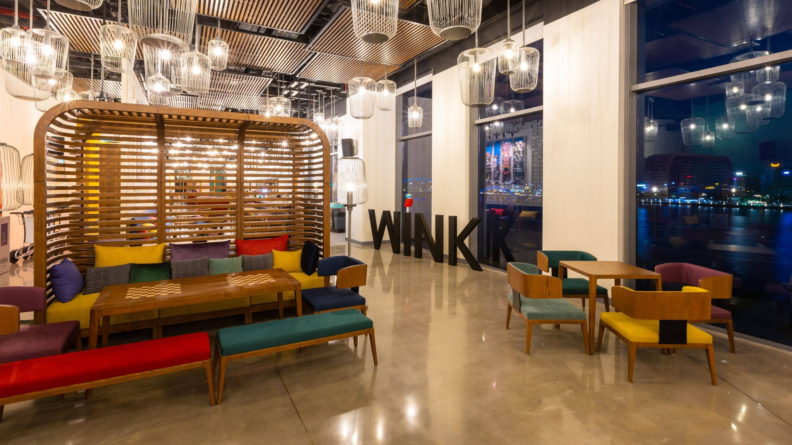 Wink Hotel Danang Riverside Wink Space Night View