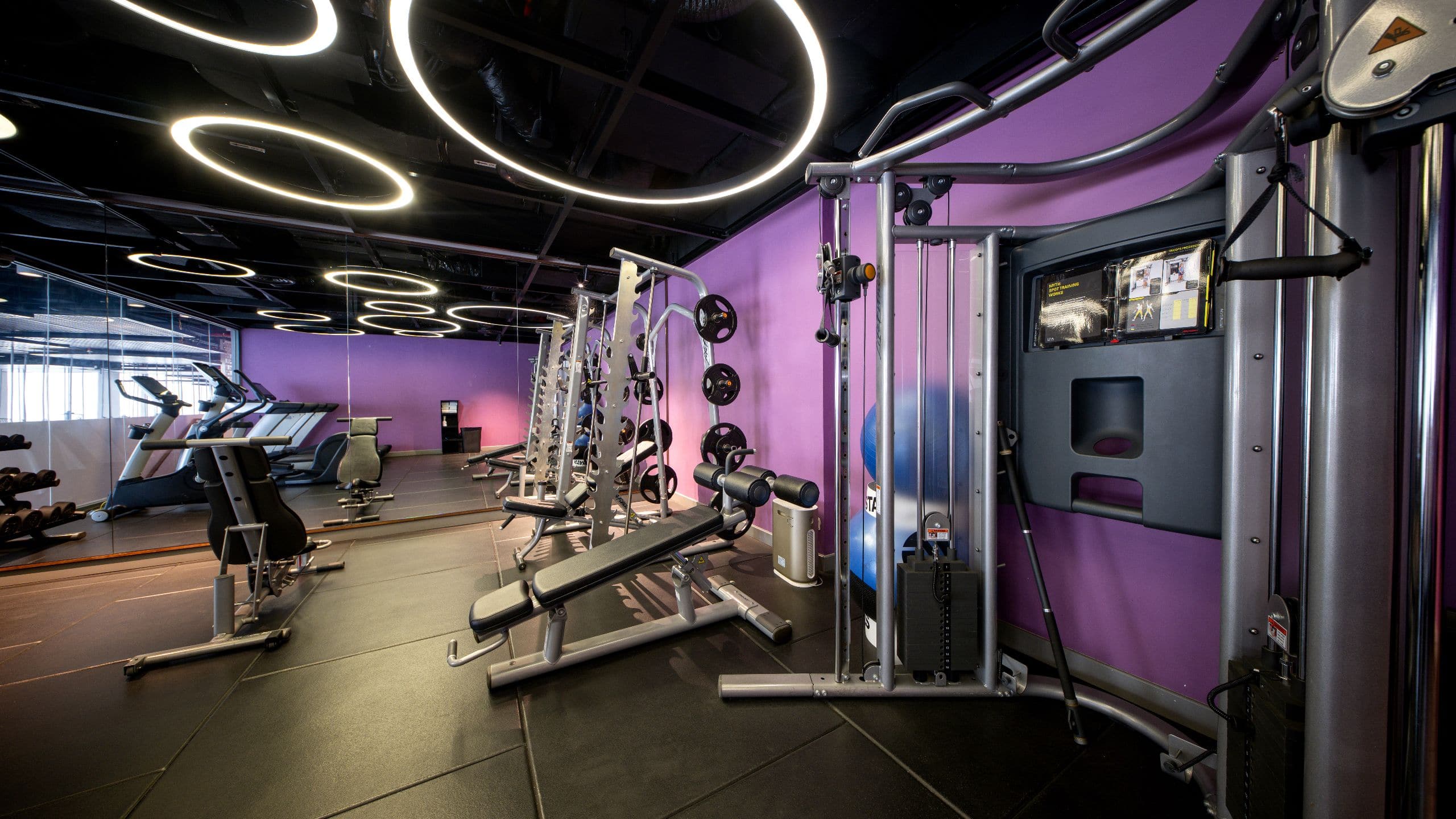 Wink Hotel Saigon Centre Wink Gym Equipment Setup