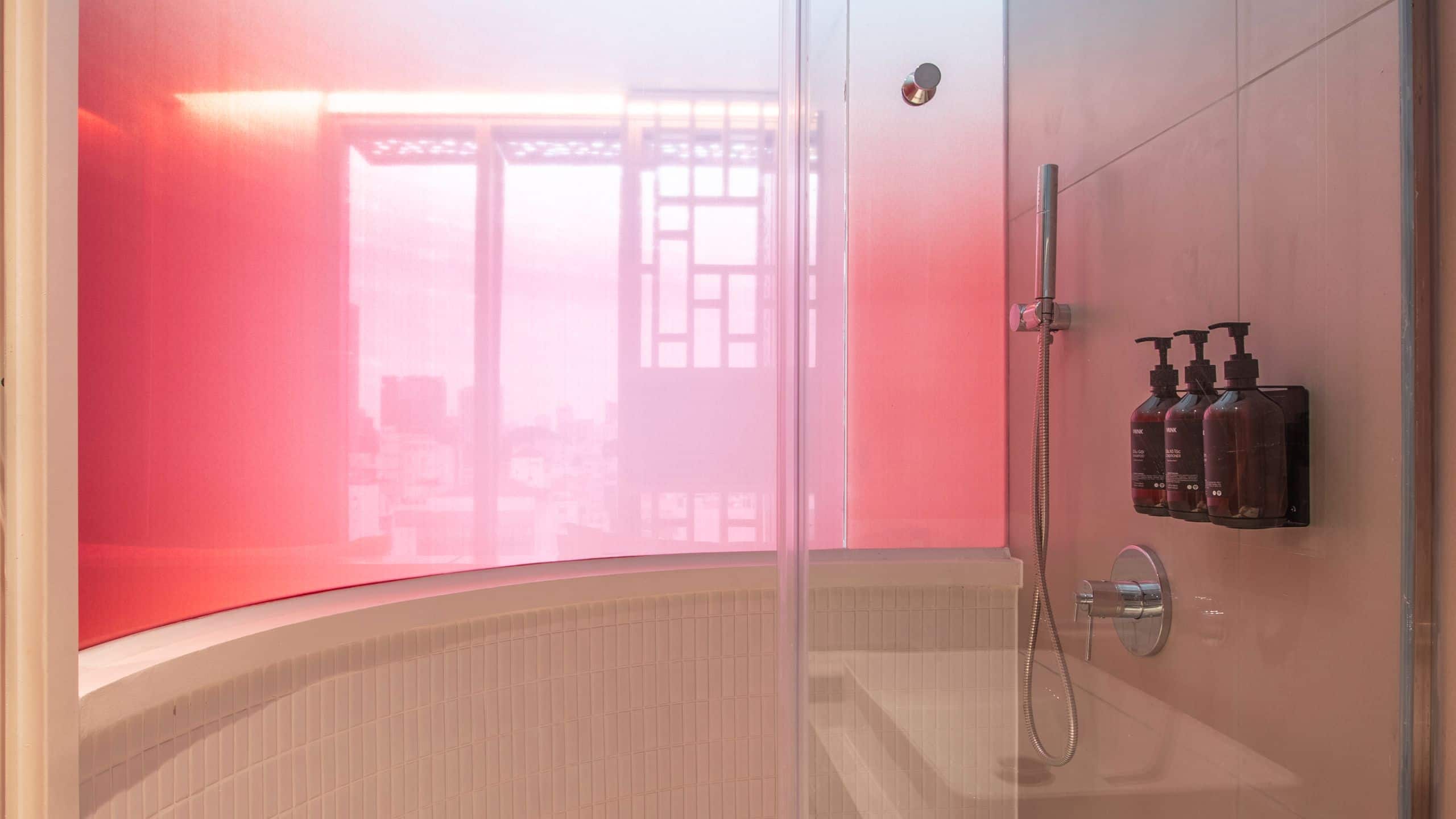 Wink Hotel Can Tho Centre Two Twin Beds City View Bathroom