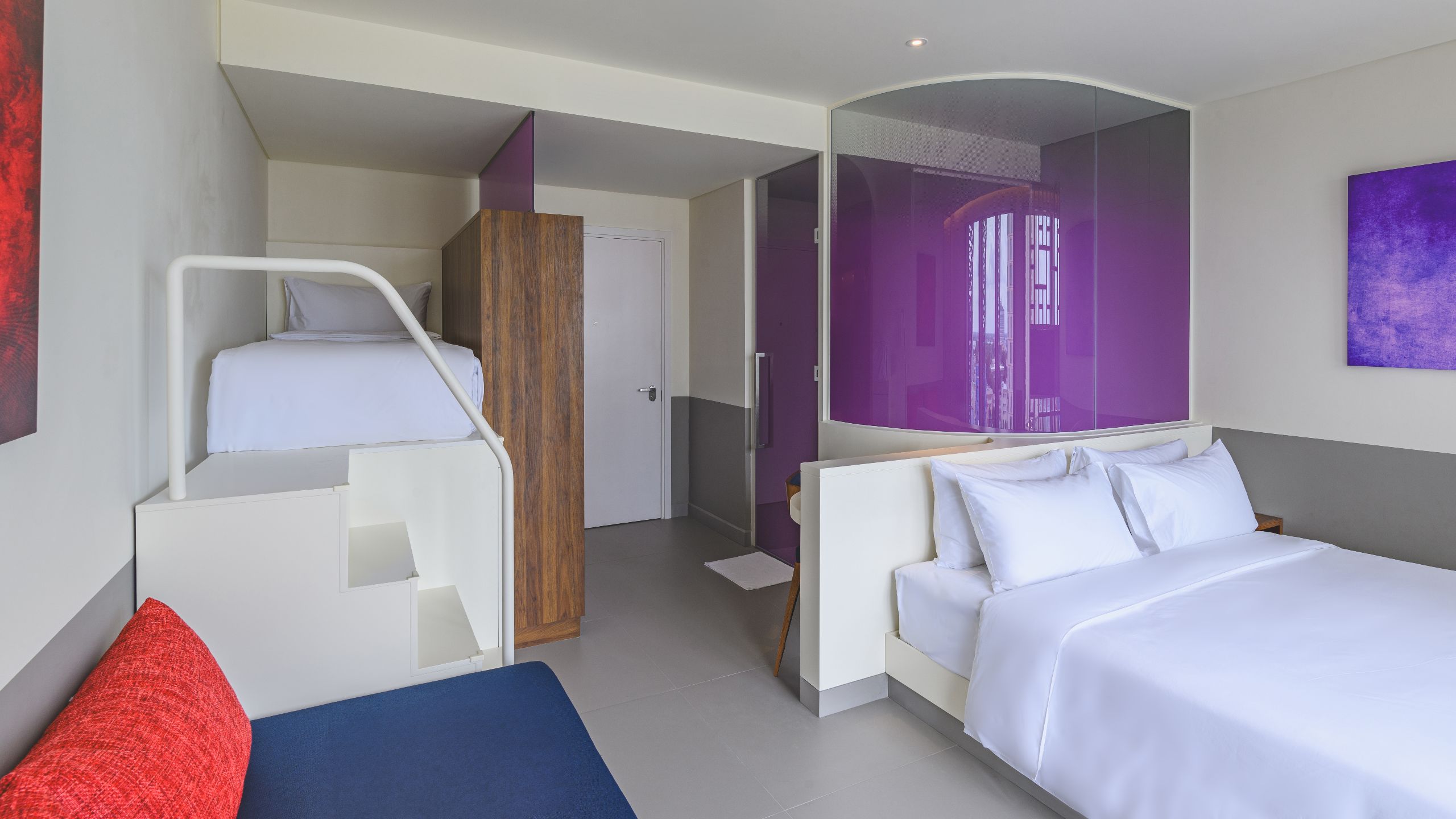 Wink Hotel Hai Phong Centre One King Bed City View Deluxe With Bunk