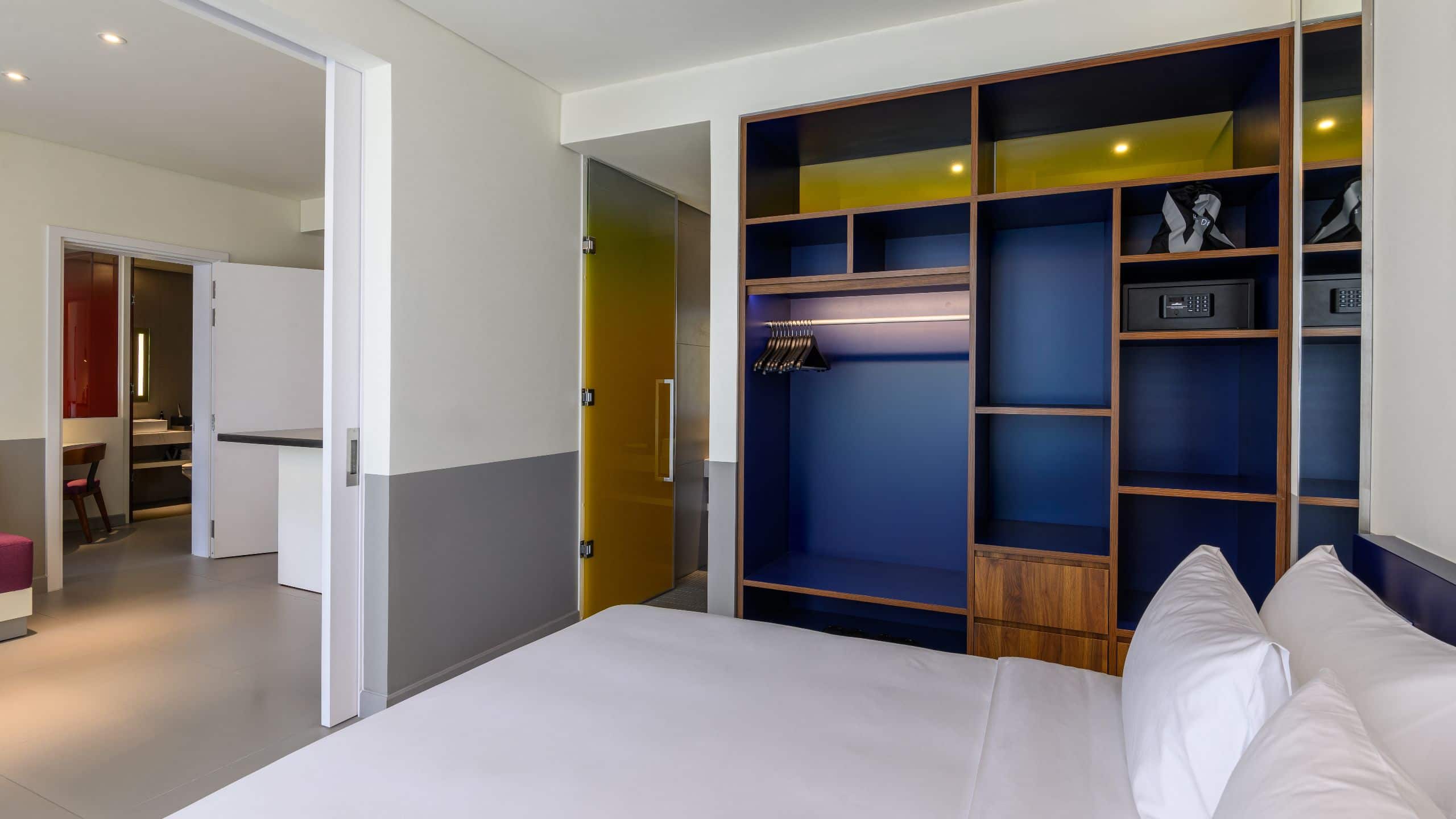 3 of 4 Wink Hotel Hai Phong Centre Two Bedroom Suite City View Master Bedroom