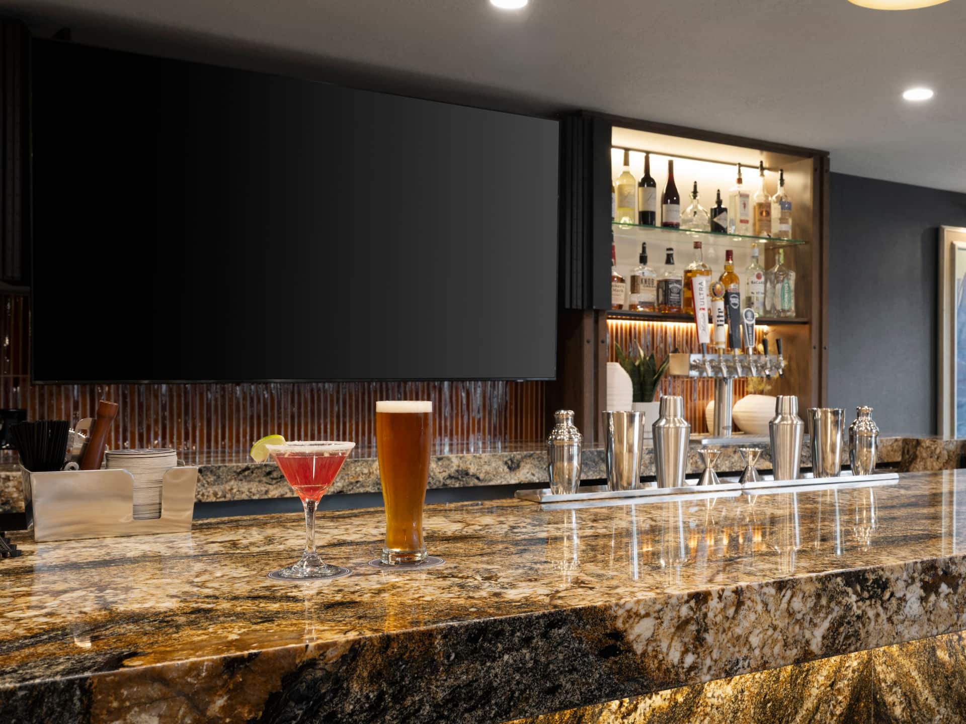 Hyatt Place Springdale / Zion National Park Placery Bar Drinks