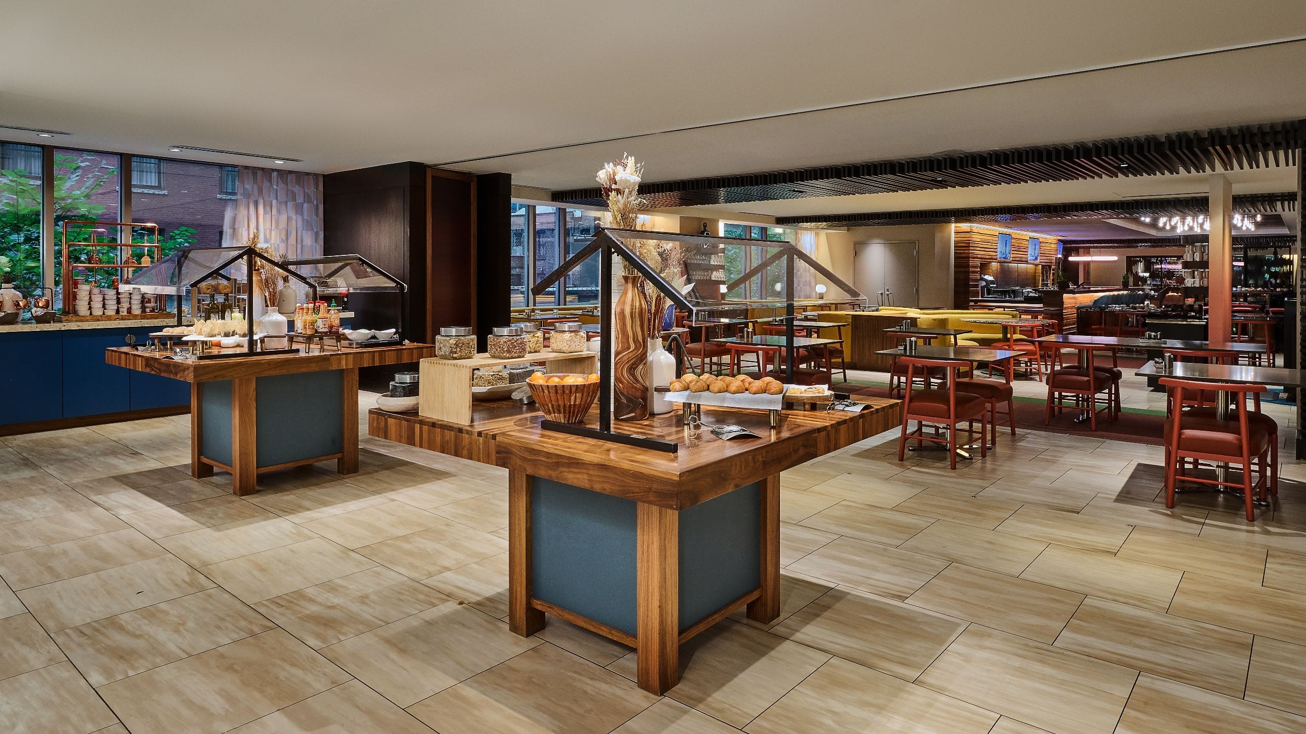 Hyatt Centric Chicago Magnificent Mile Breakfast Buffet And Seating