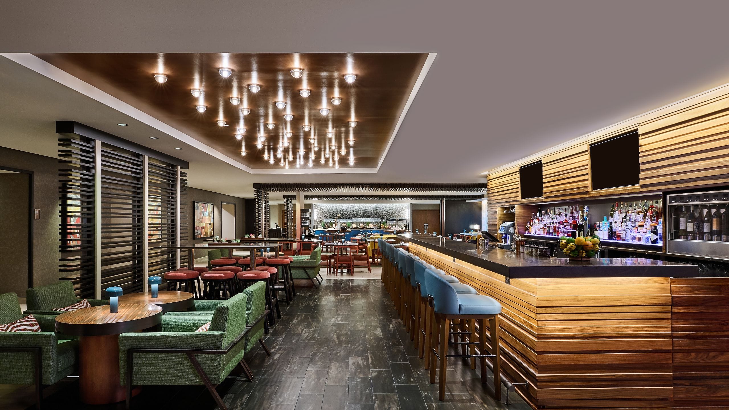 Hyatt Centric Chicago Magnificent Mile The Bridge Kitchen Cocktails