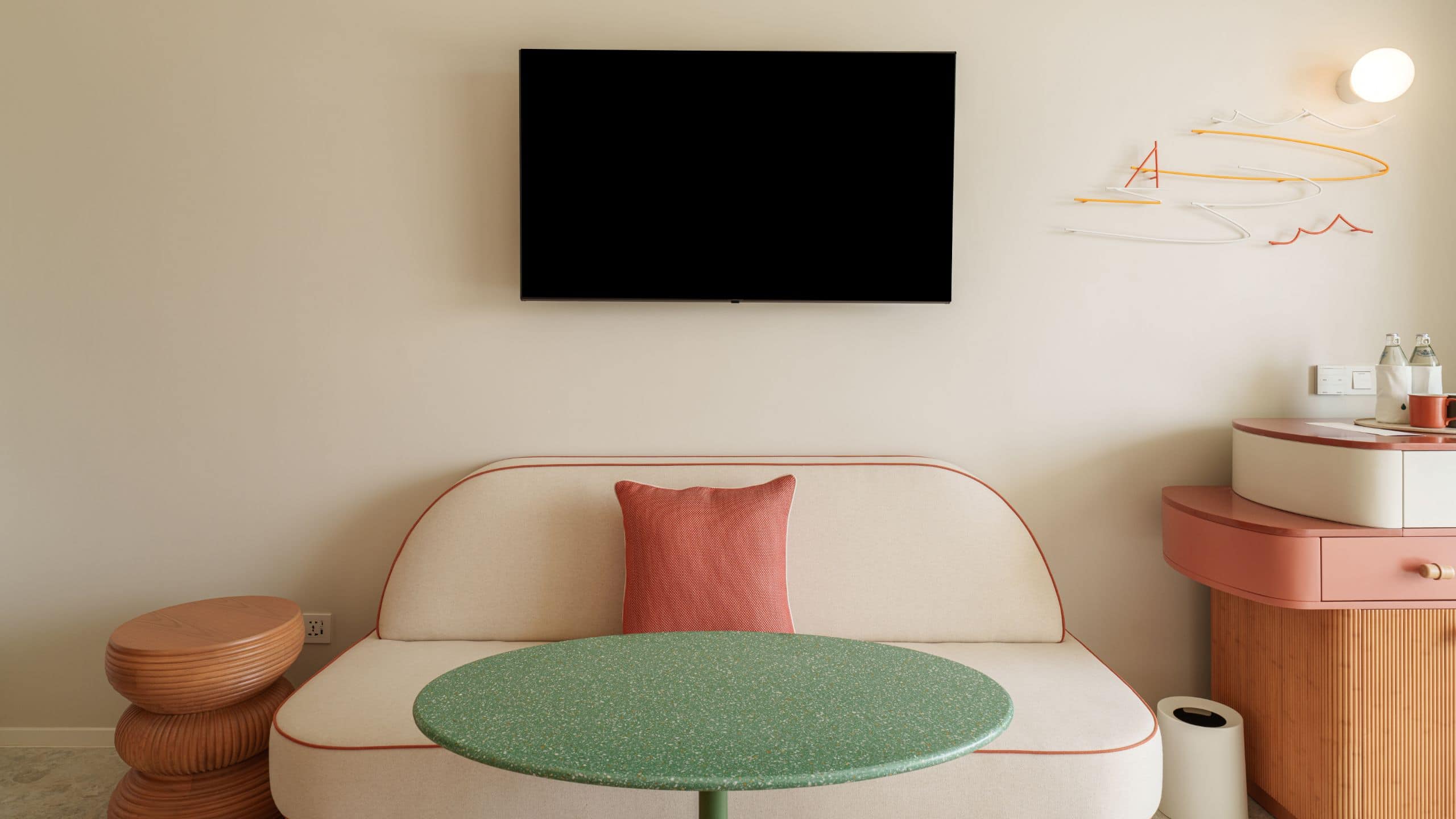 3 из 7 The Standard, Pattaya Na Jomtien Deluxe Twin Living