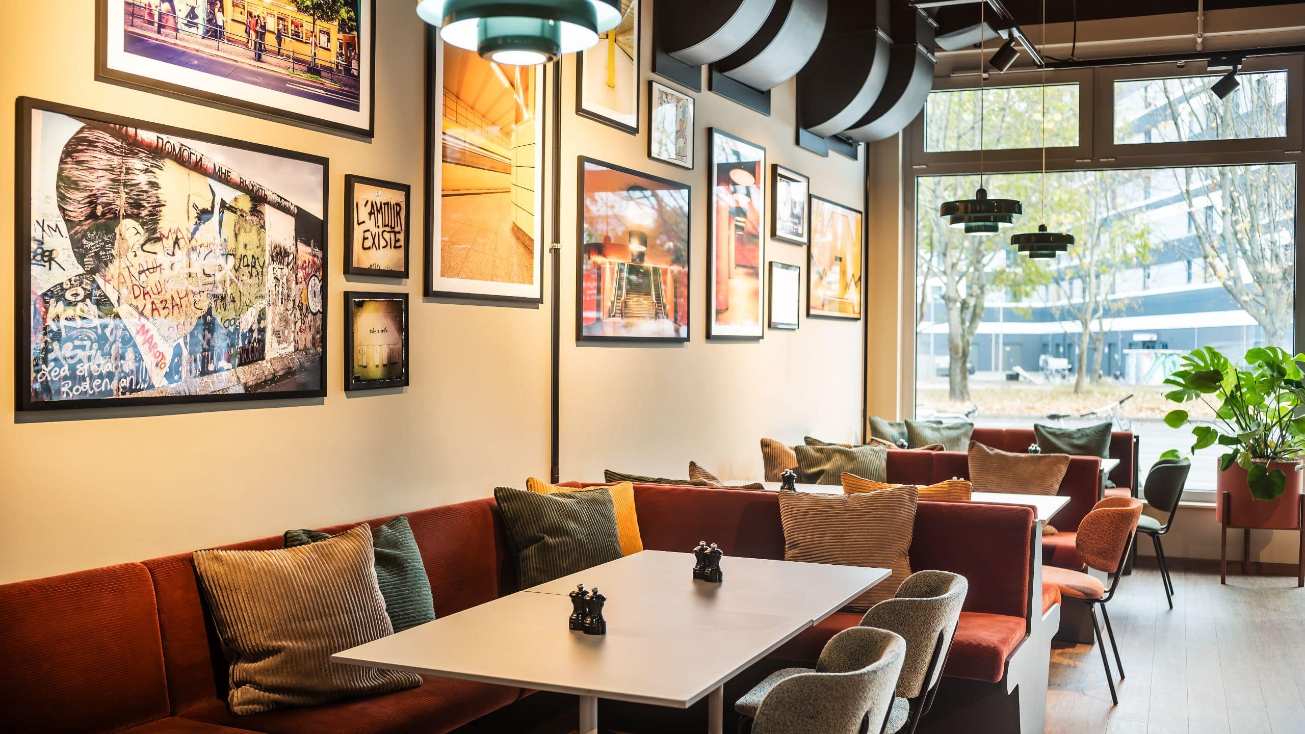 Me and All Hotel Berlin East Side Restaurant Seating Area With View