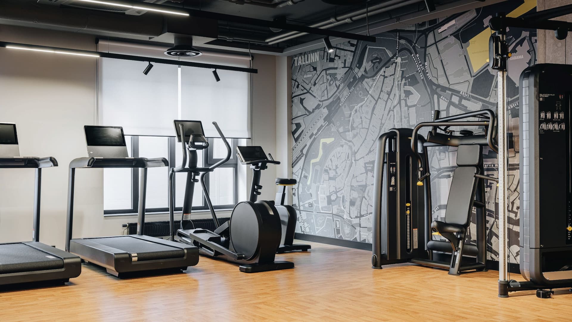 Hyatt Place Tallinn Fitness Centre Cardio And Machine Fly