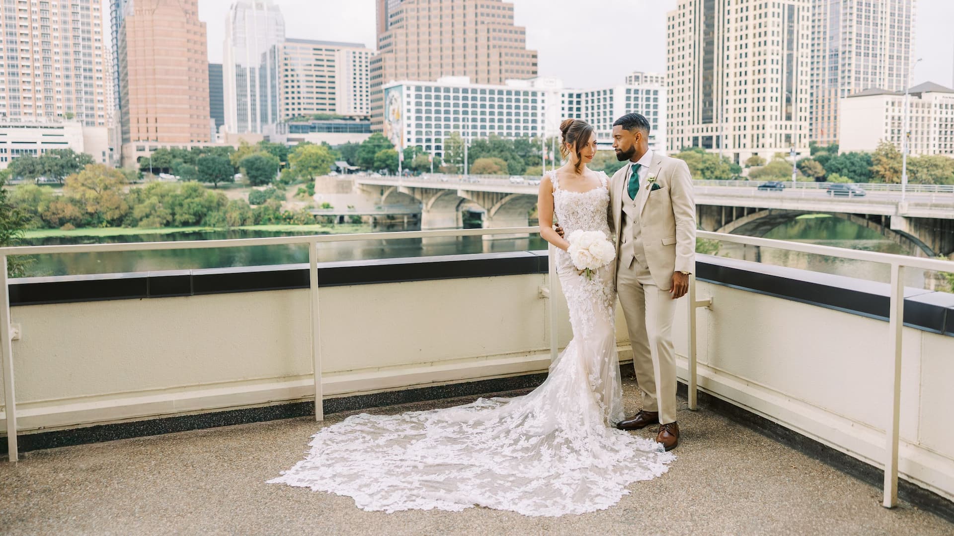 Hyatt Regency Austin Wedding Couple Balcony City View
