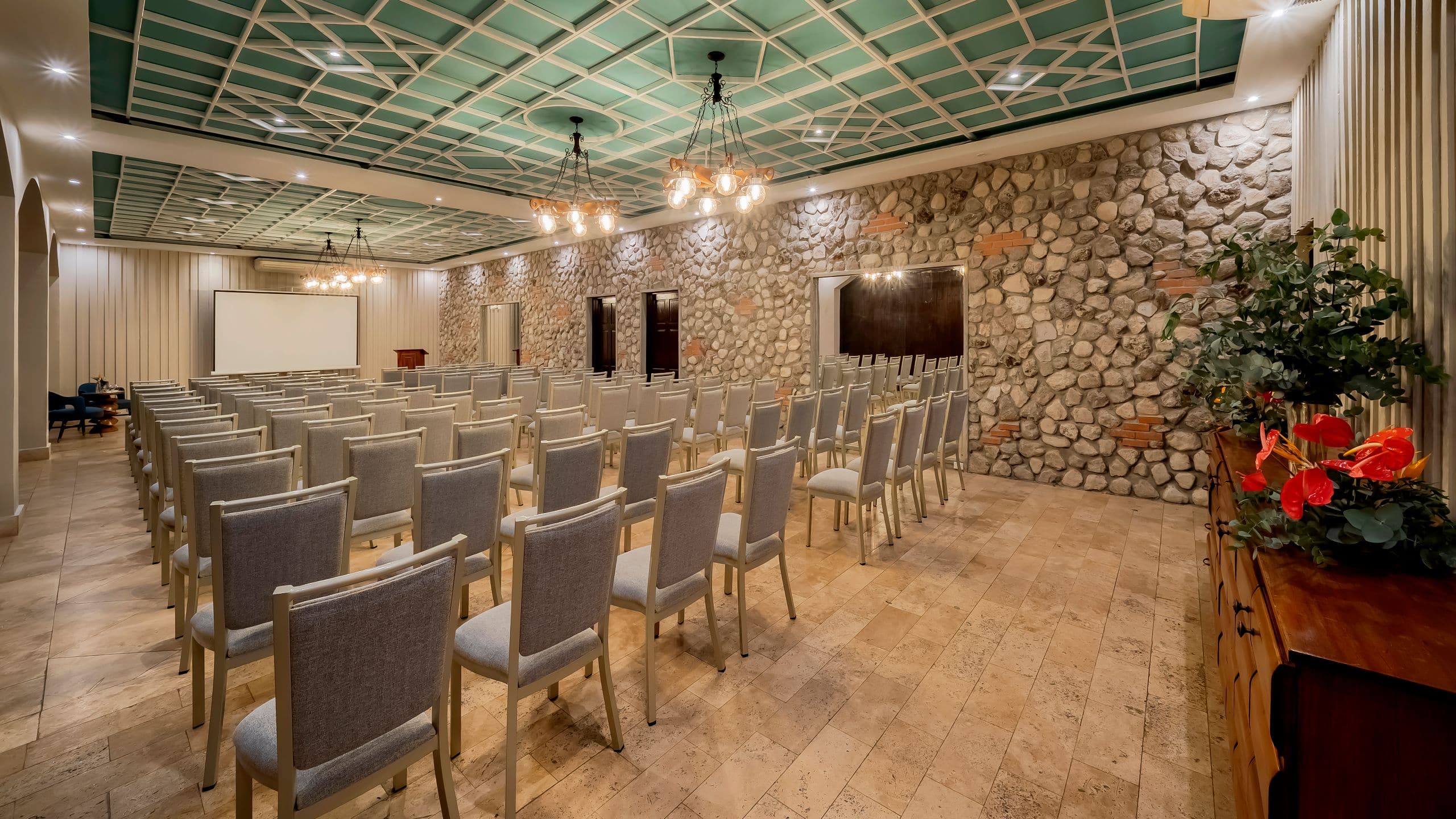 Hotel La Compañía del Valle Salon El Lago School