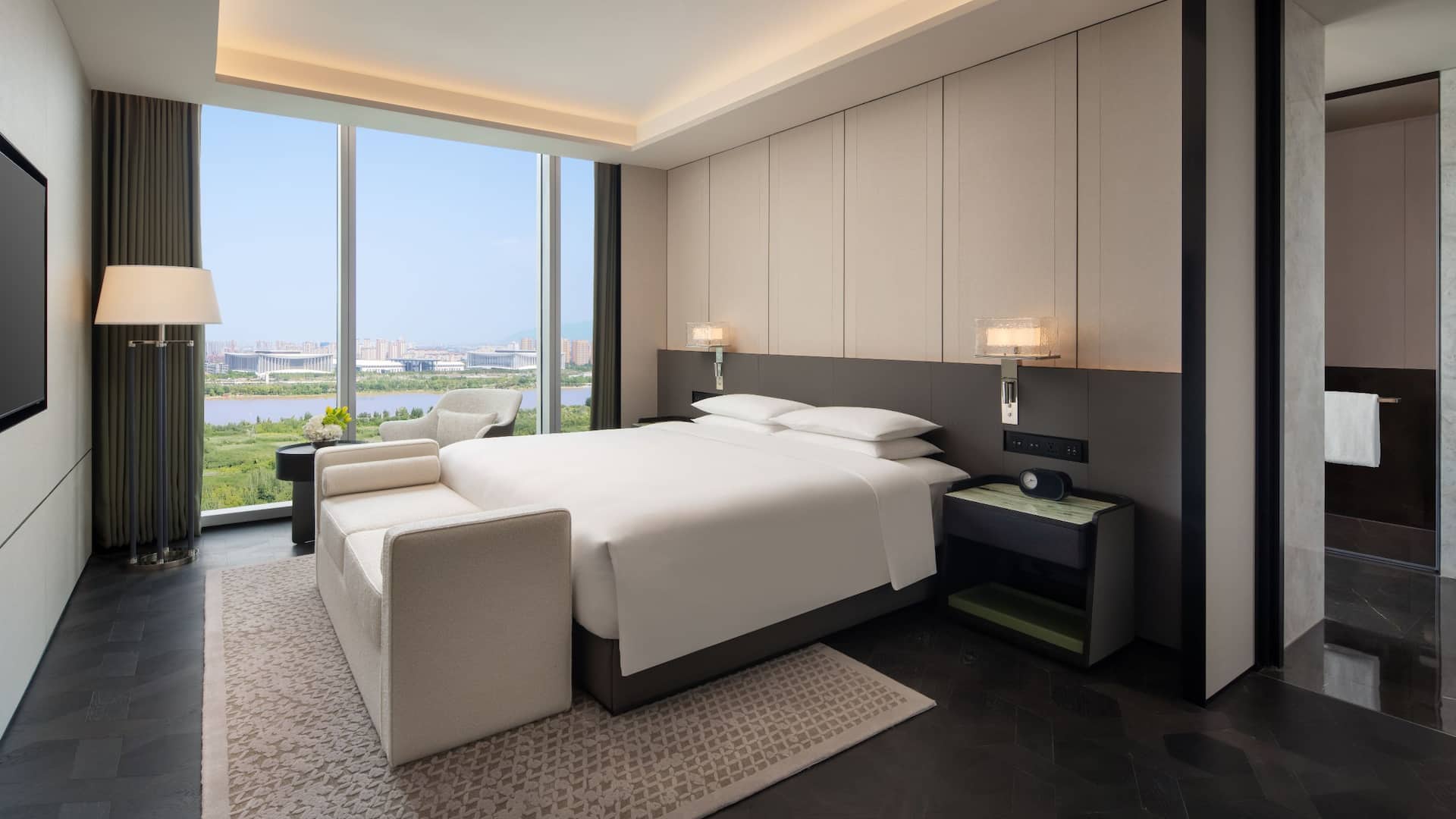 2 of 2 Hyatt Regency Xi'an Chanba Deluxe Suite Bedroom