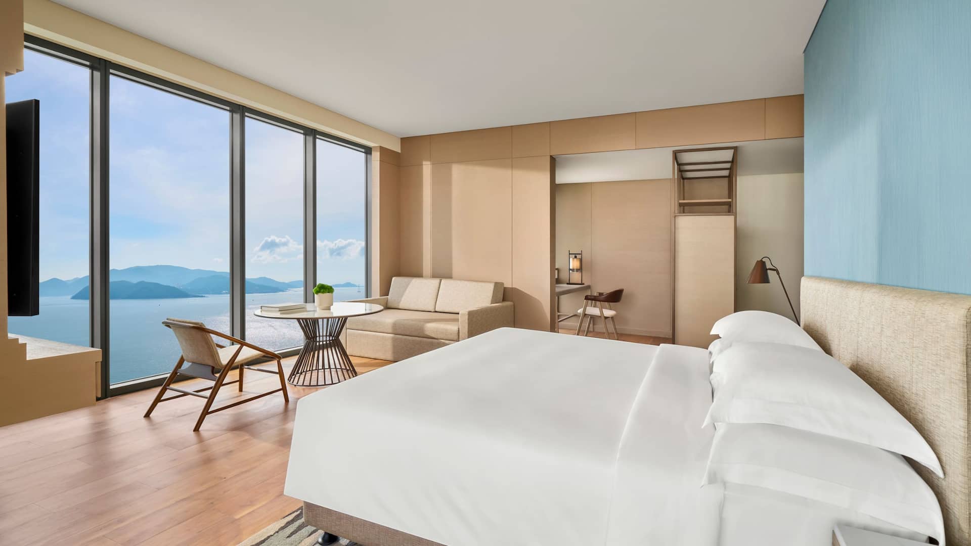 第 2，共 4 Hyatt Regency Nha Trang One King Bed Ocean View Deluxe