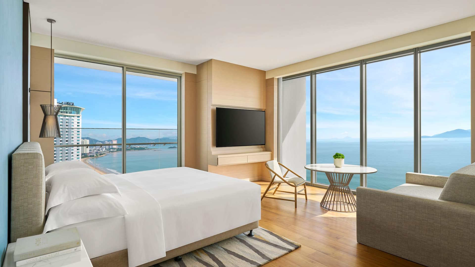 第 1，共 4 Hyatt Regency Nha Trang One King Bed Ocean View Deluxe Overview