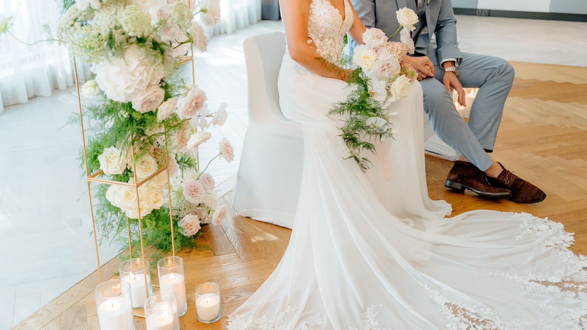 Hyatt Regency Amsterdam Wedding Ceremony Couple Details