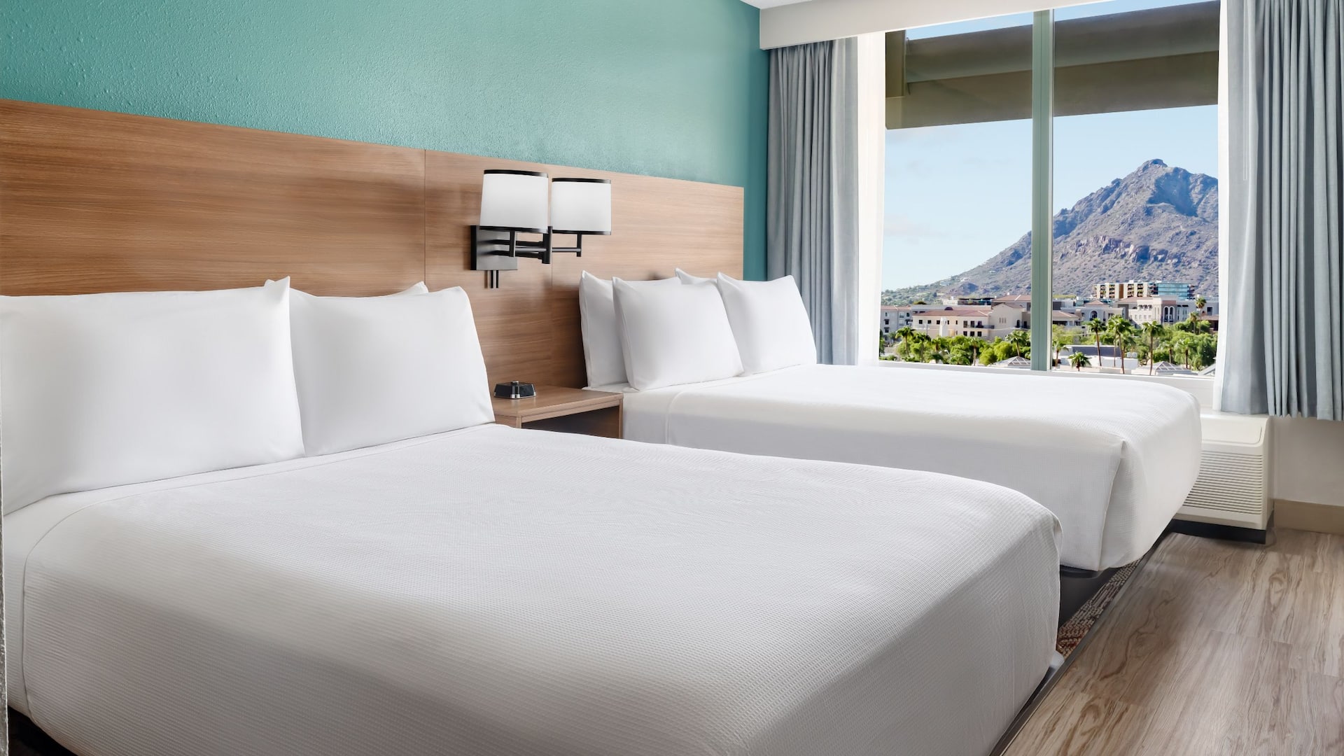 Hyatt Place Scottsdale/Old Town Bedroom