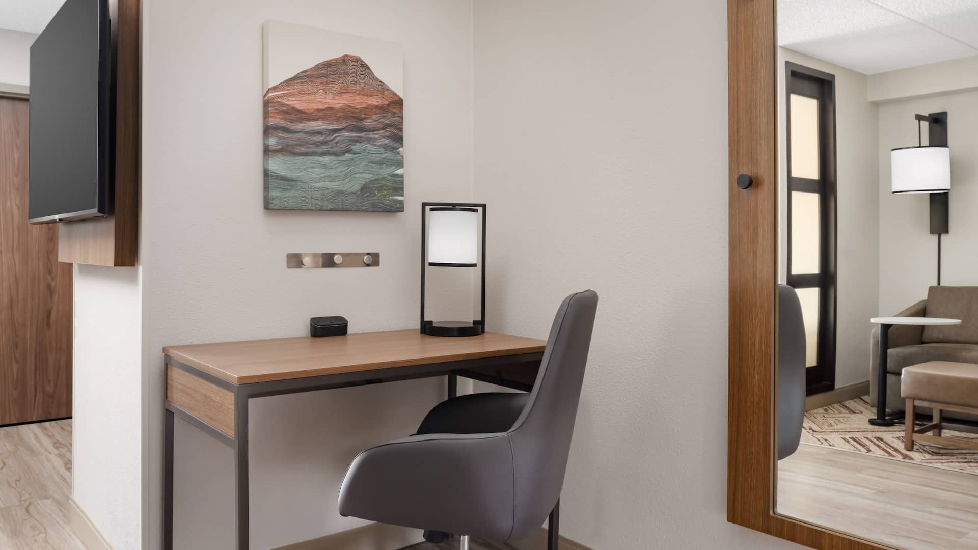 Hyatt Place Scottsdale/Old Town Desk