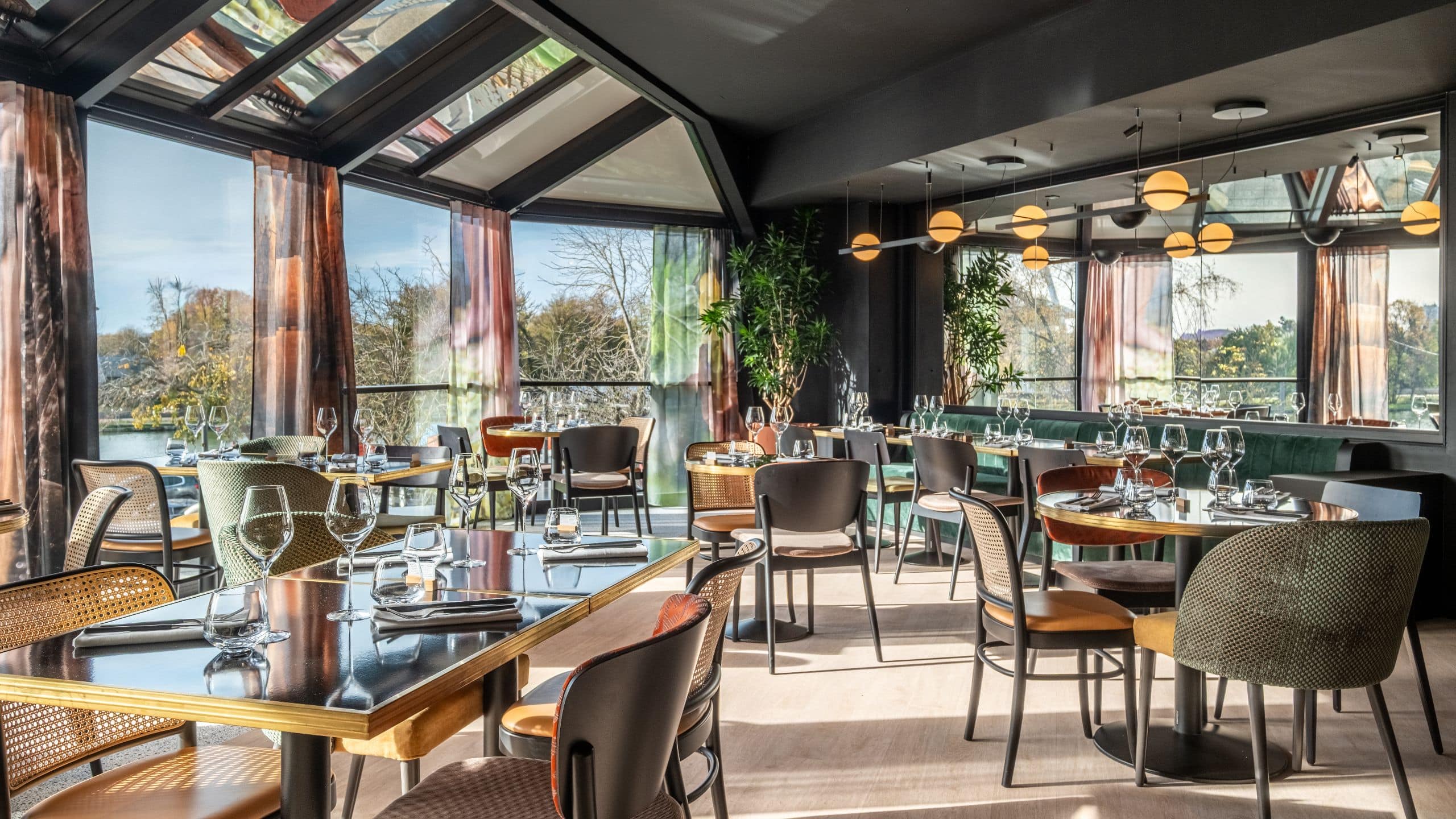 Hyatt Centric Reims Restaurant Canal Viex