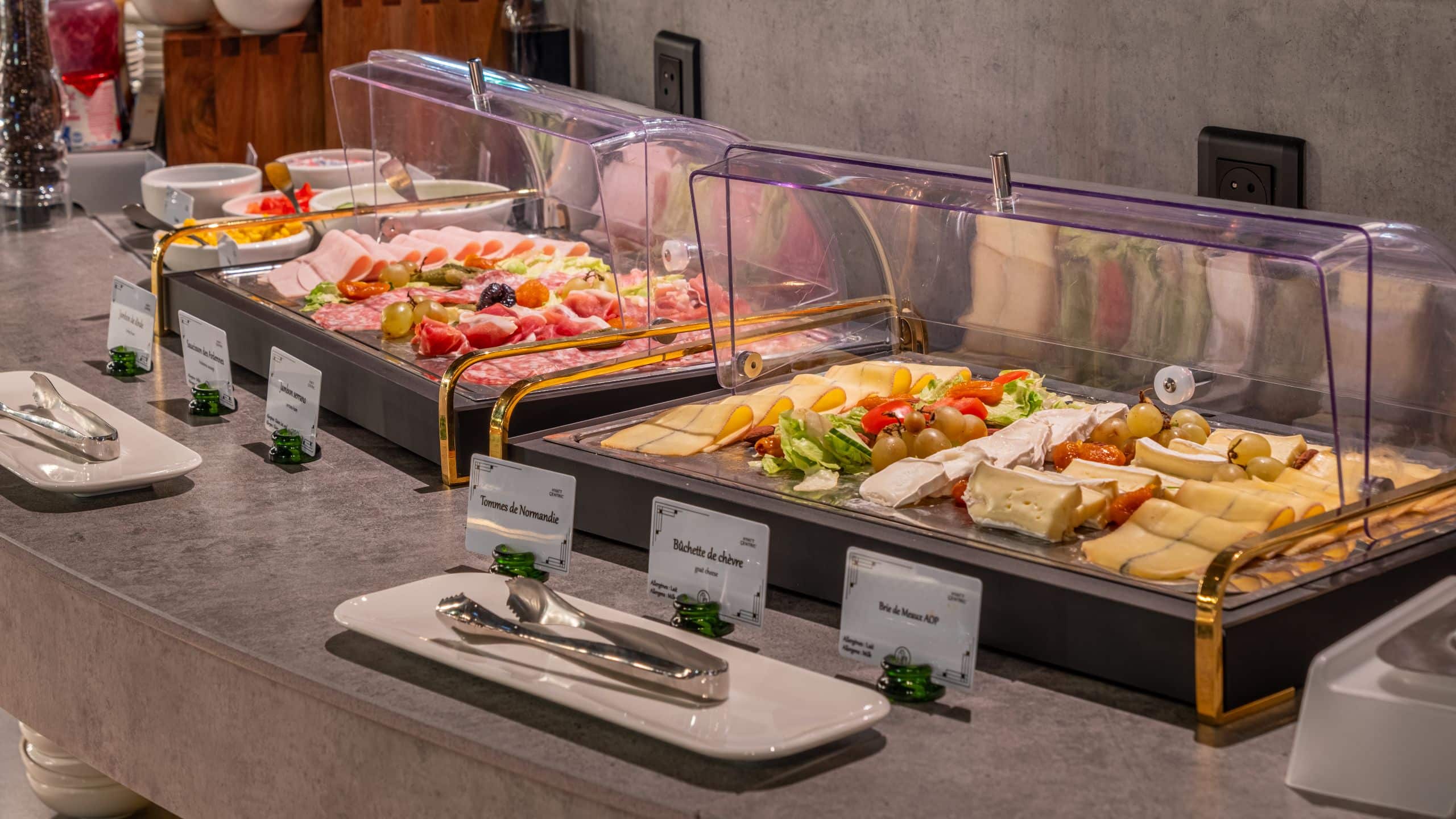 Hyatt Centric Reims Restaurant Breakfast Buffet Ham Cheese