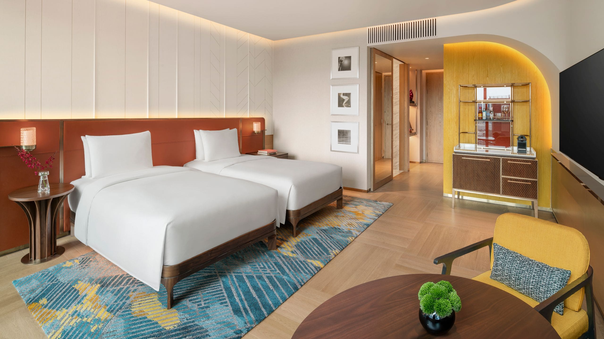 Andaz One Bangkok Twin Bed Series01 Bedroom