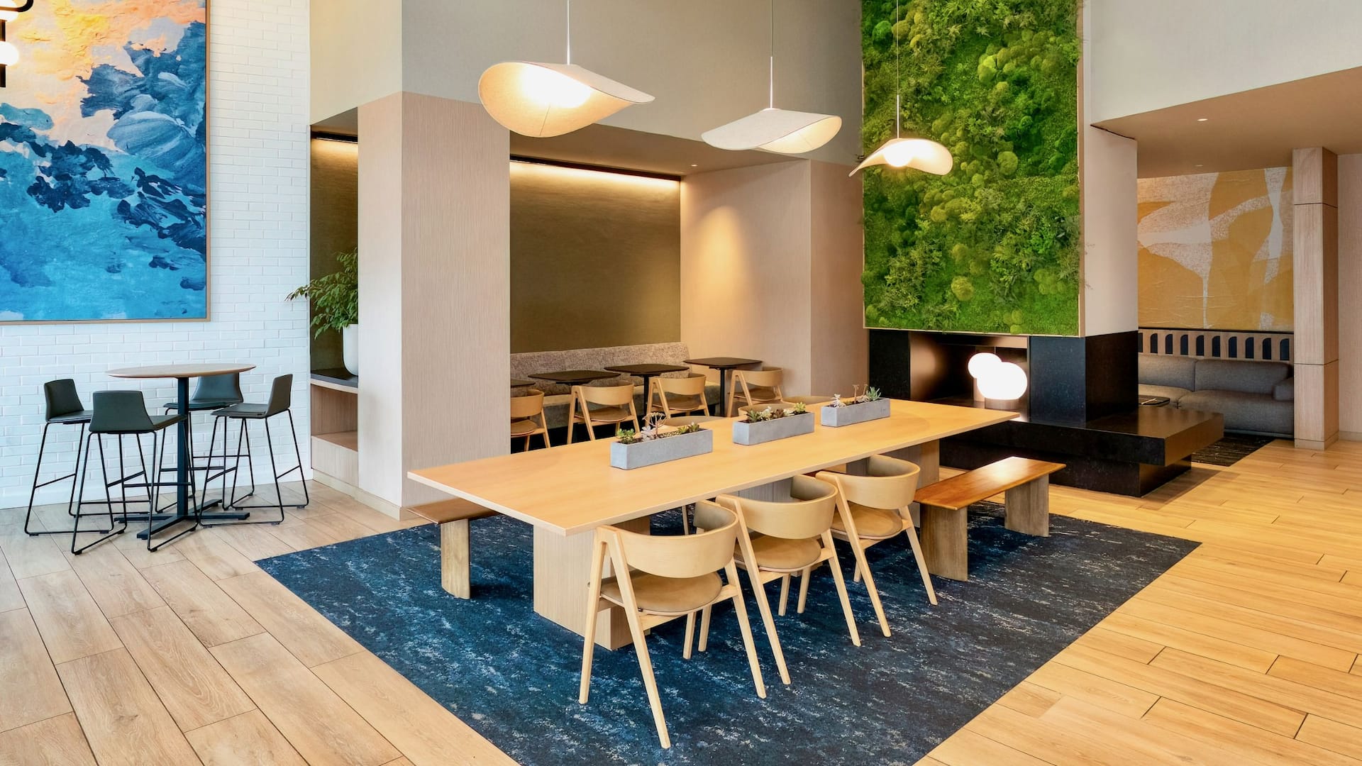 Hyatt Place Sacramento/Roseville Breakfast Area