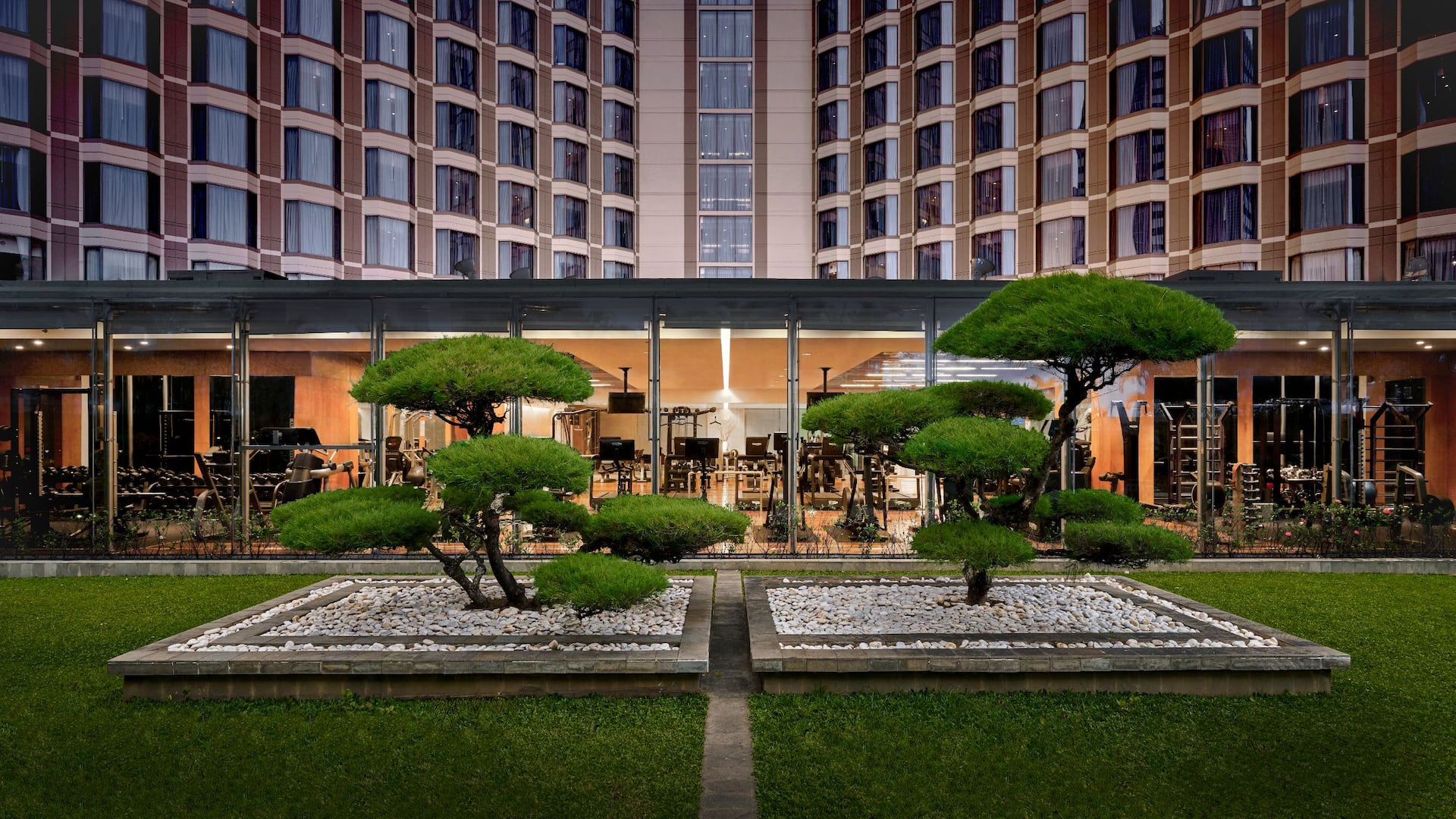 Grand Hyatt Jakarta Club Olympus New Outdoor