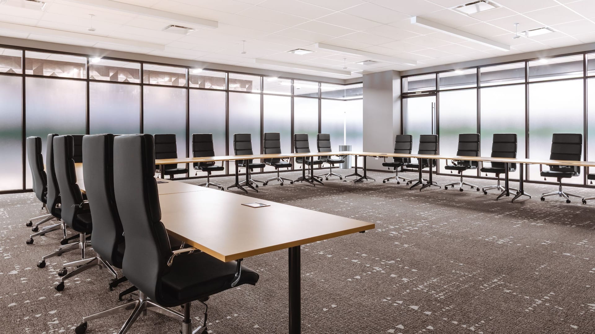 1 of 2 Hyatt Regency Morristown Meeting Business Space U Shaped