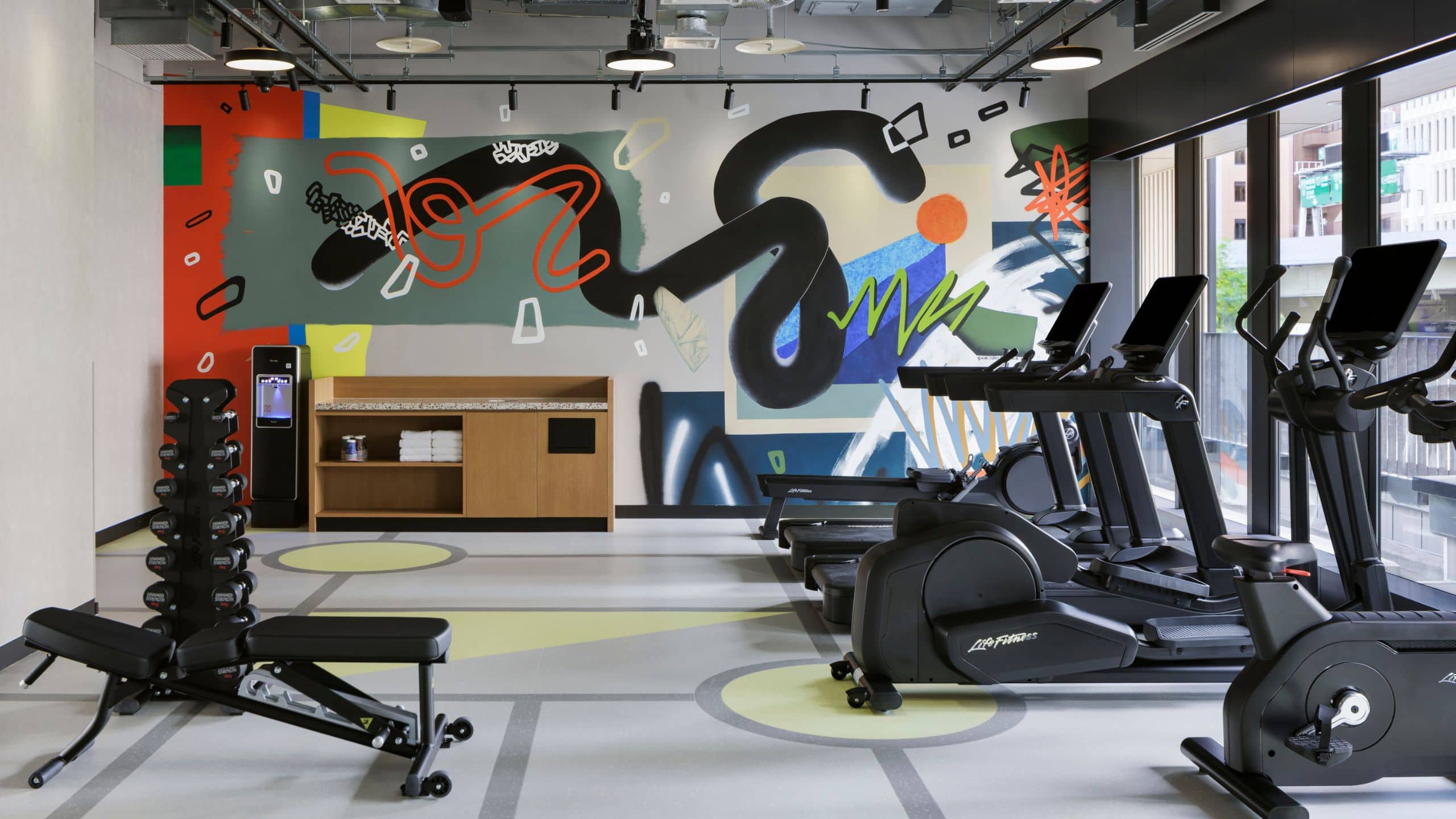 Caption by Hyatt Kabutocho Tokyo Fitness Art