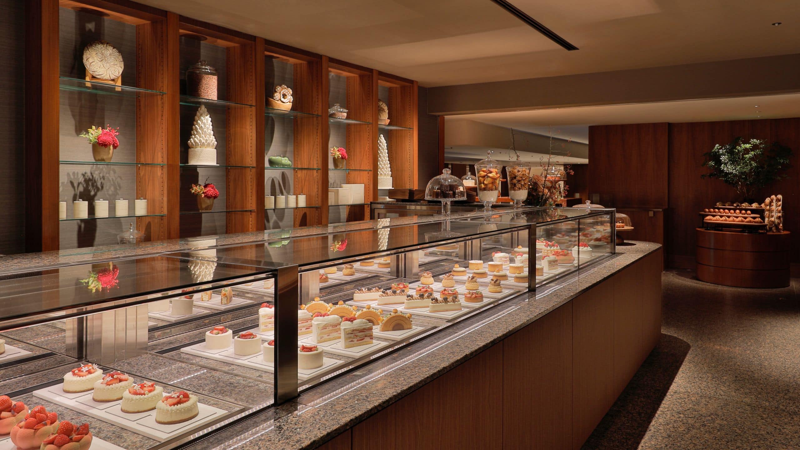 Park Hyatt Tokyo Pastry Boutique