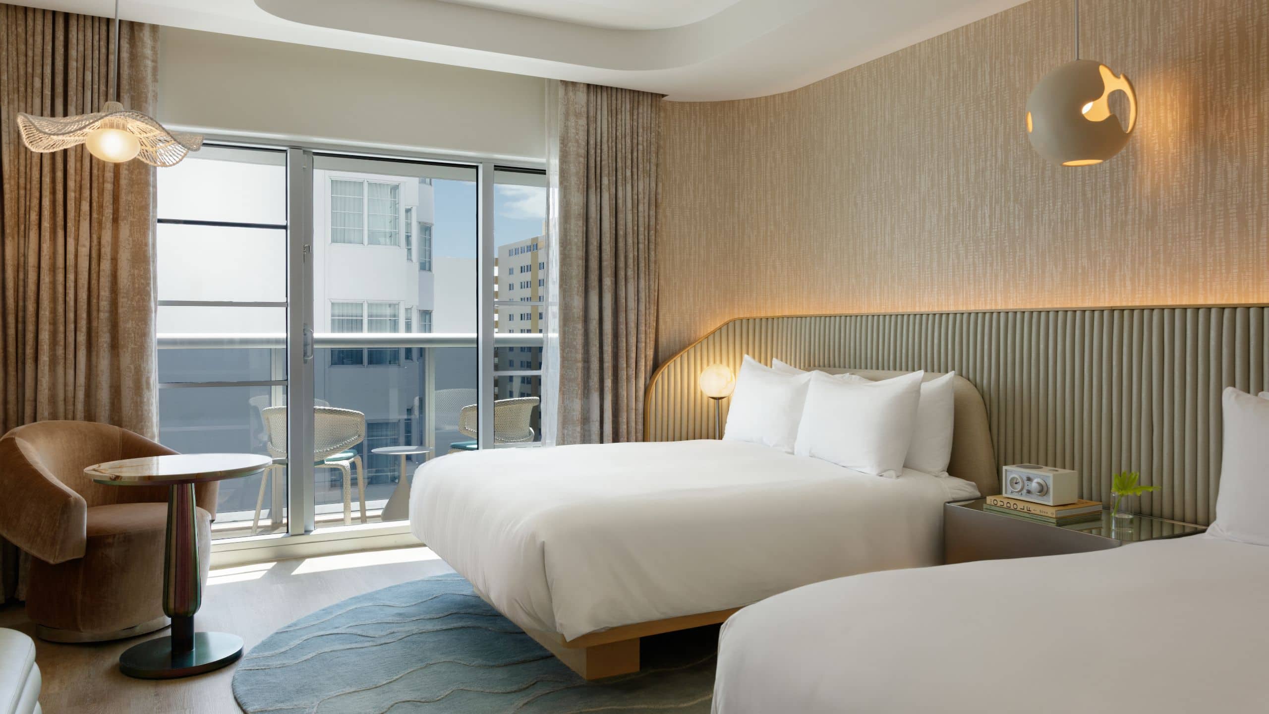 Andaz Miami Beach Queen Balcony Wide