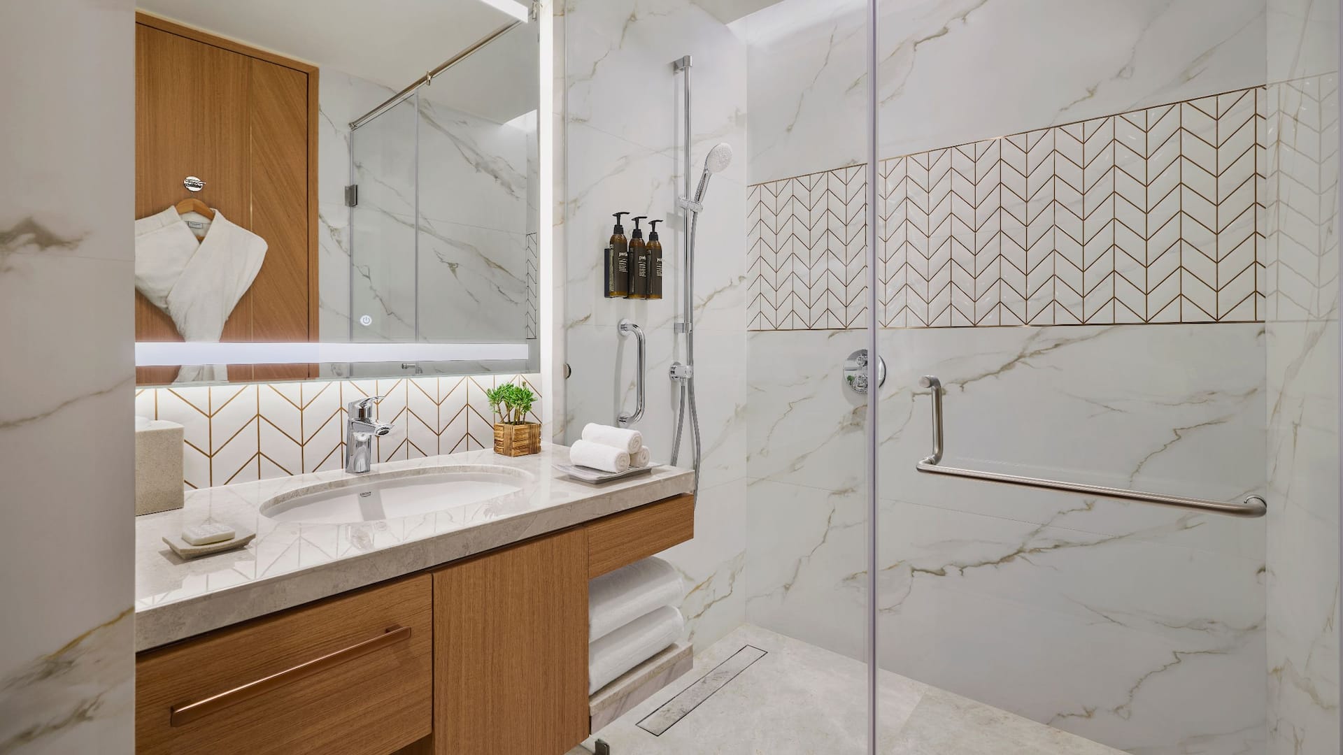 3 of 5 Hyatt Place Bhopal Suite Room Bathroom