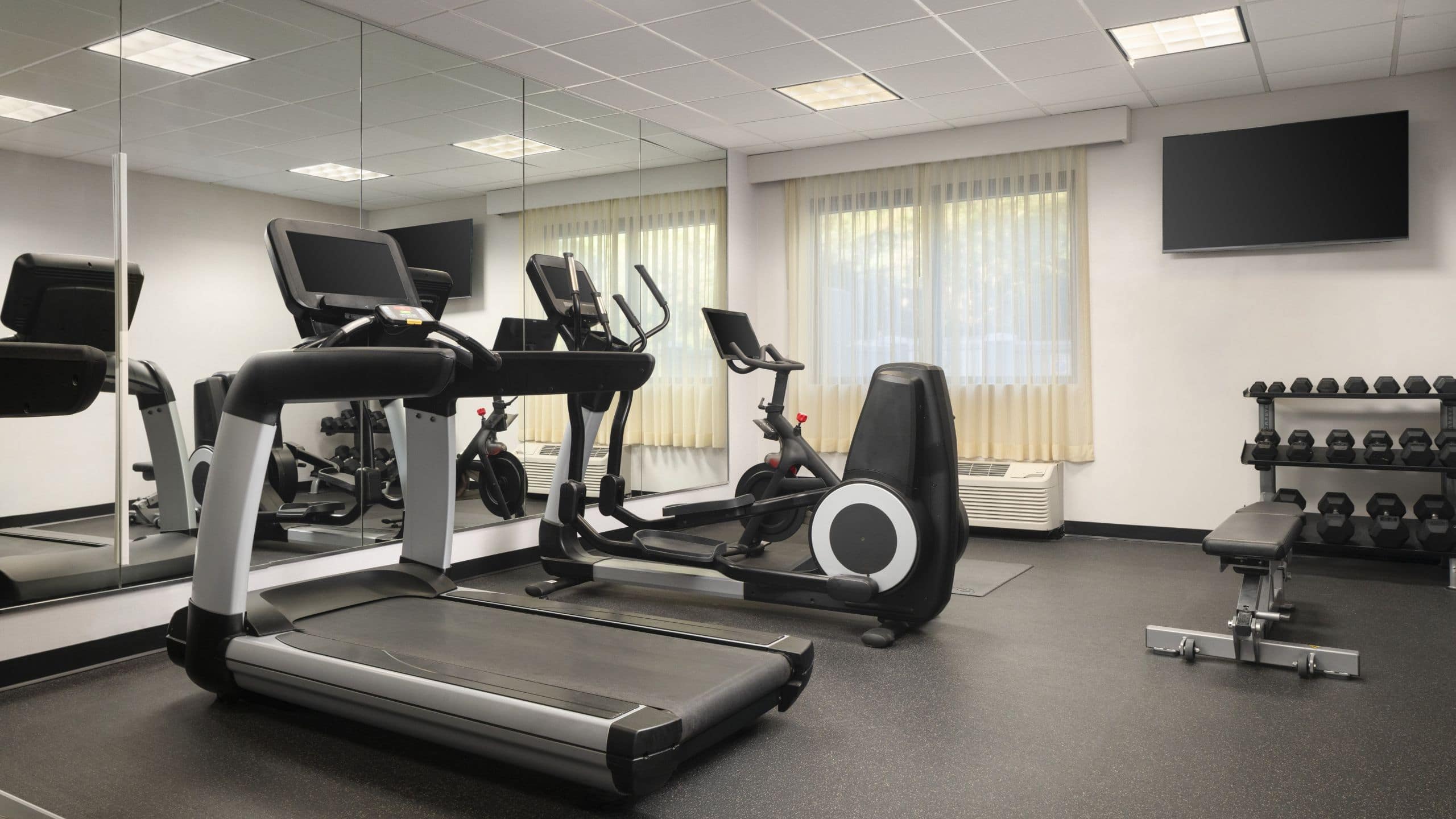 Hyatt Select Richmond / Chester Fitness Center