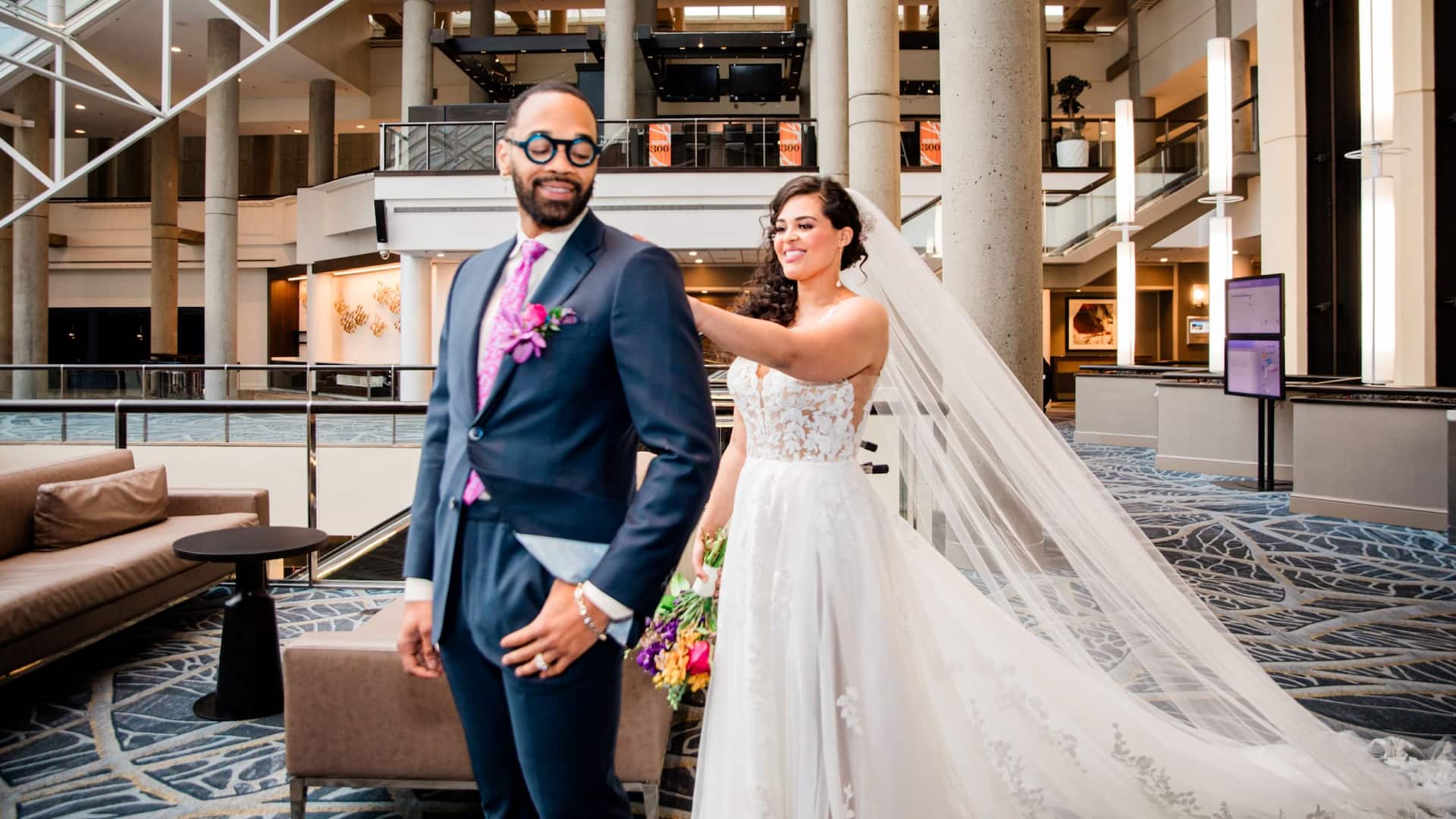 Hyatt Regency Baltimore Inner Harbor Wedding Couple Atrium