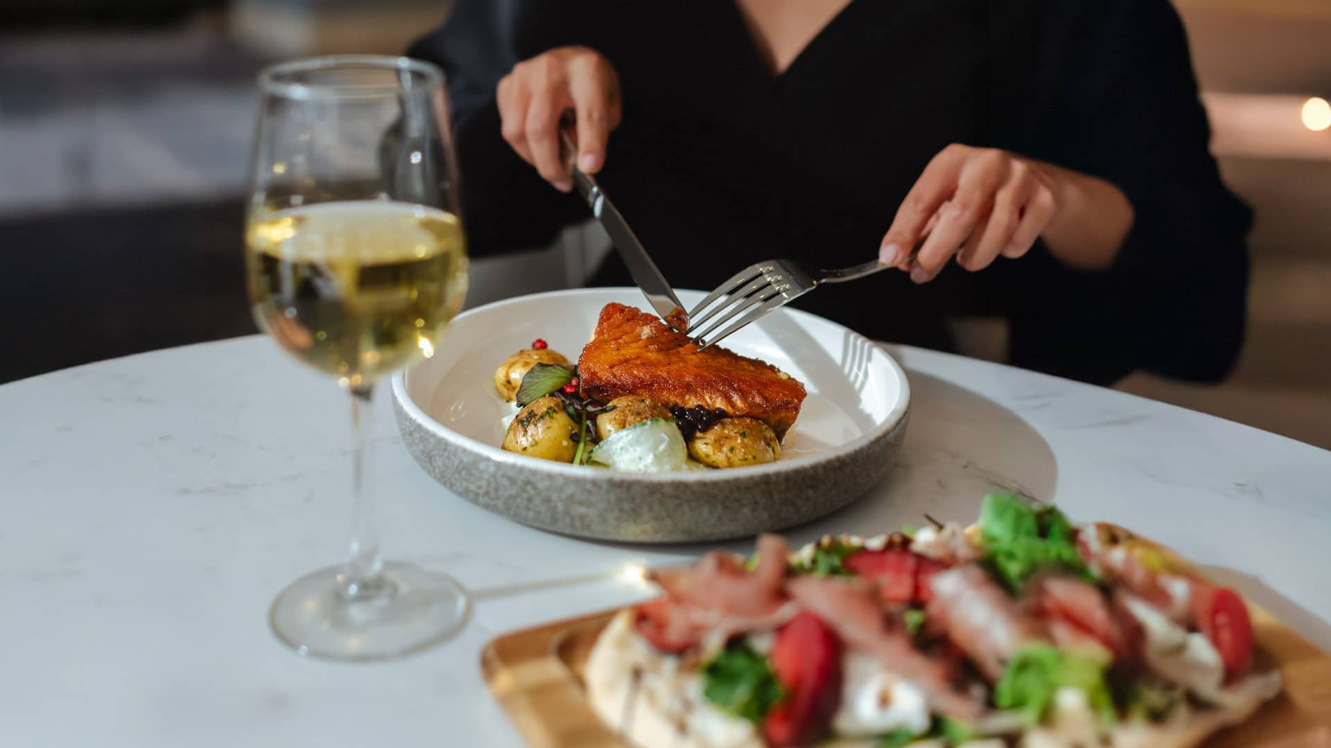 Hyatt Regency Morristown Flatbread Dining Lounge