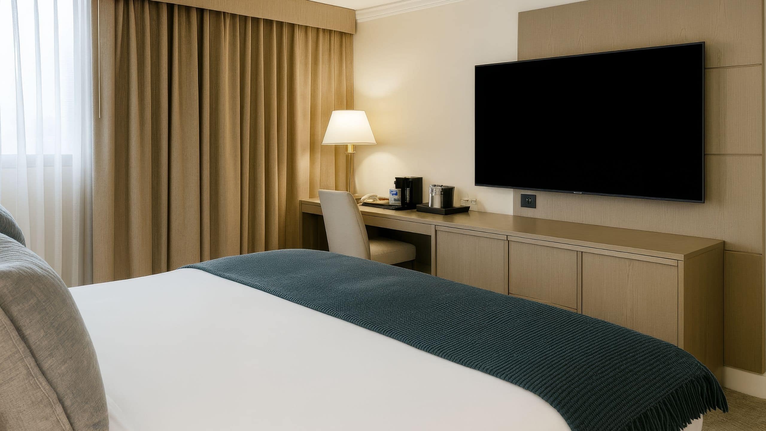 Ontario Airport Hotel and Conference Center One King Bed Tv