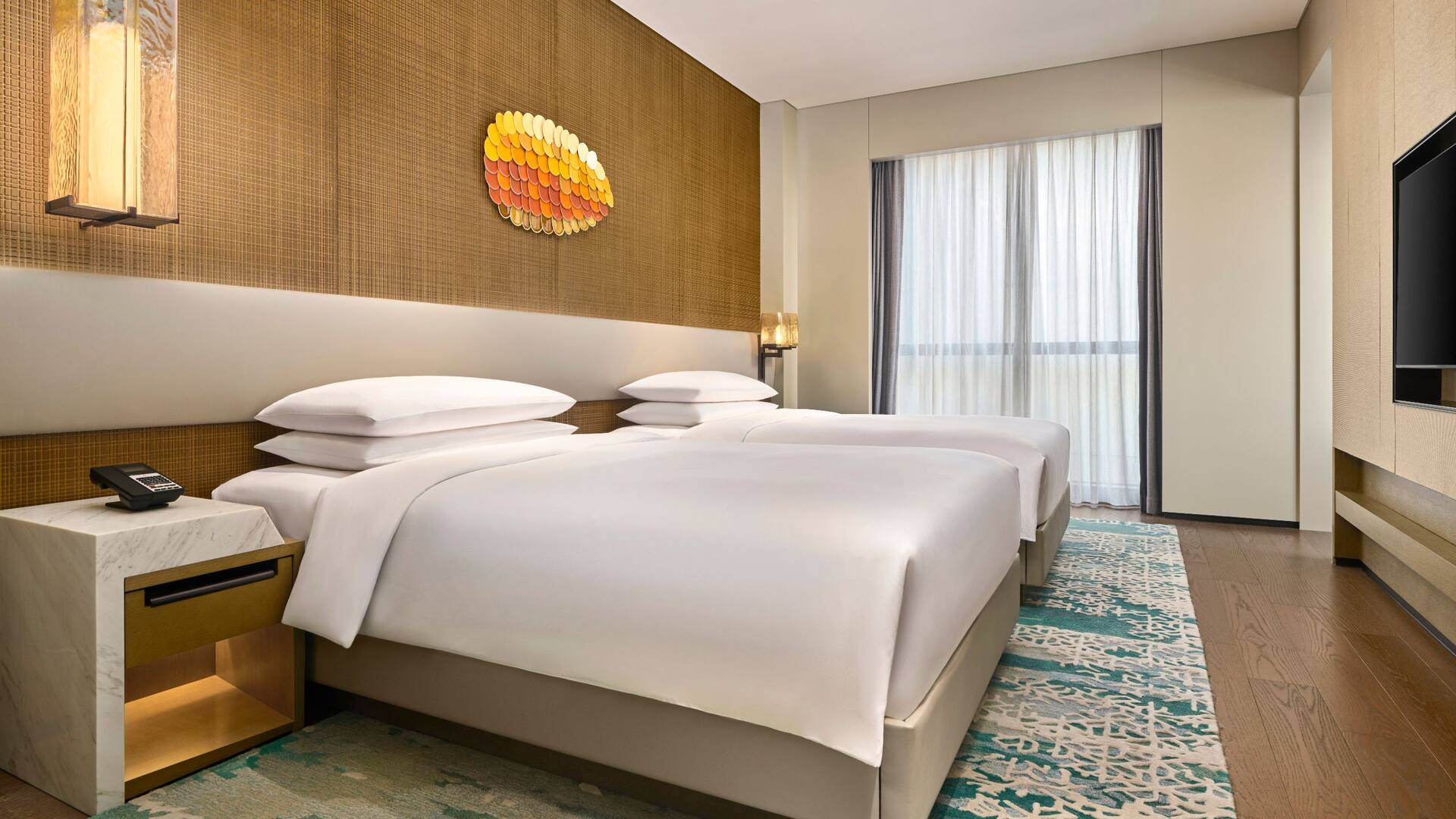 Hyatt Regency Shanghai Lingang City View Suite Bedroom