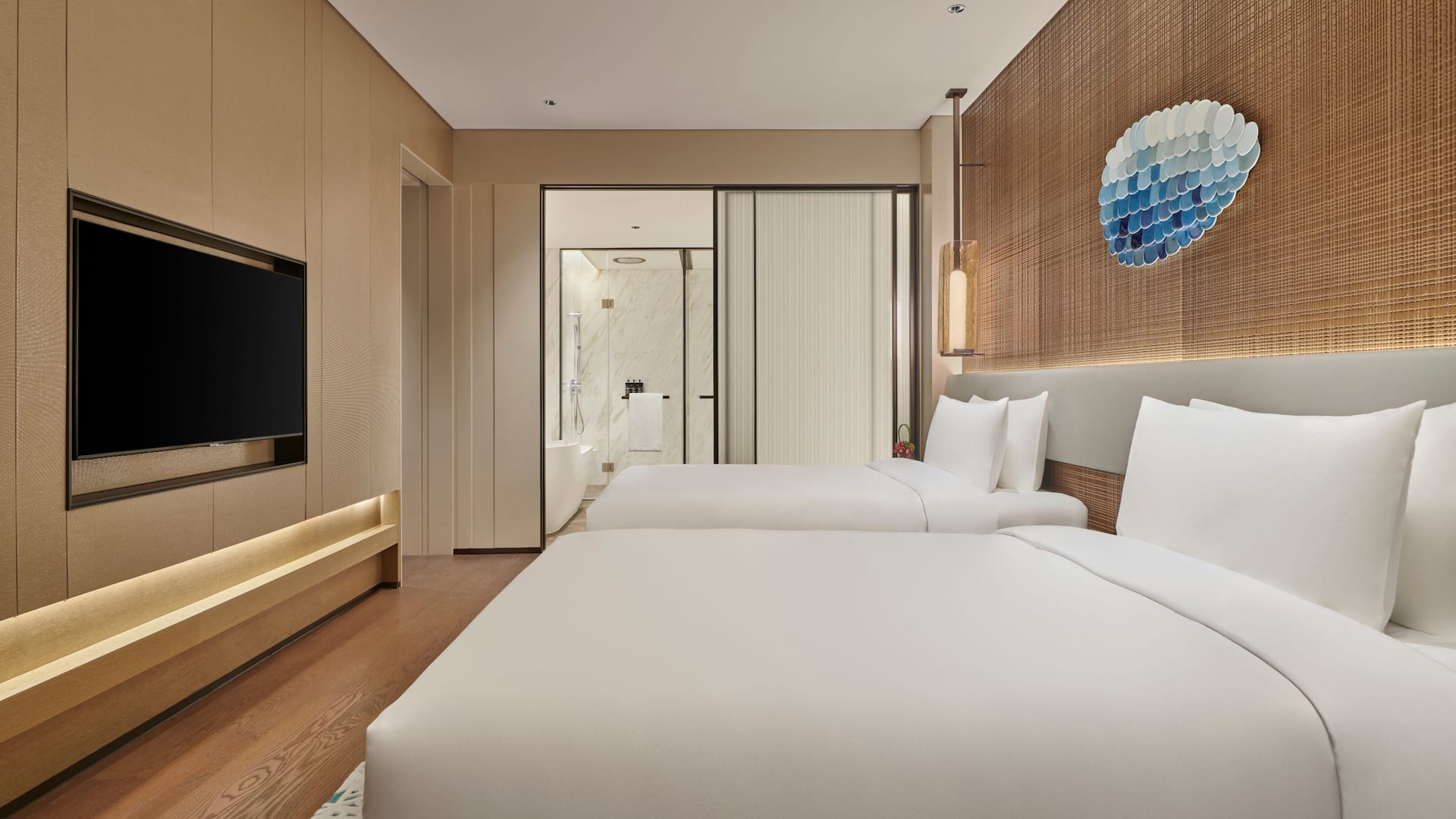 Hyatt Regency Shanghai Lingang City View Suite