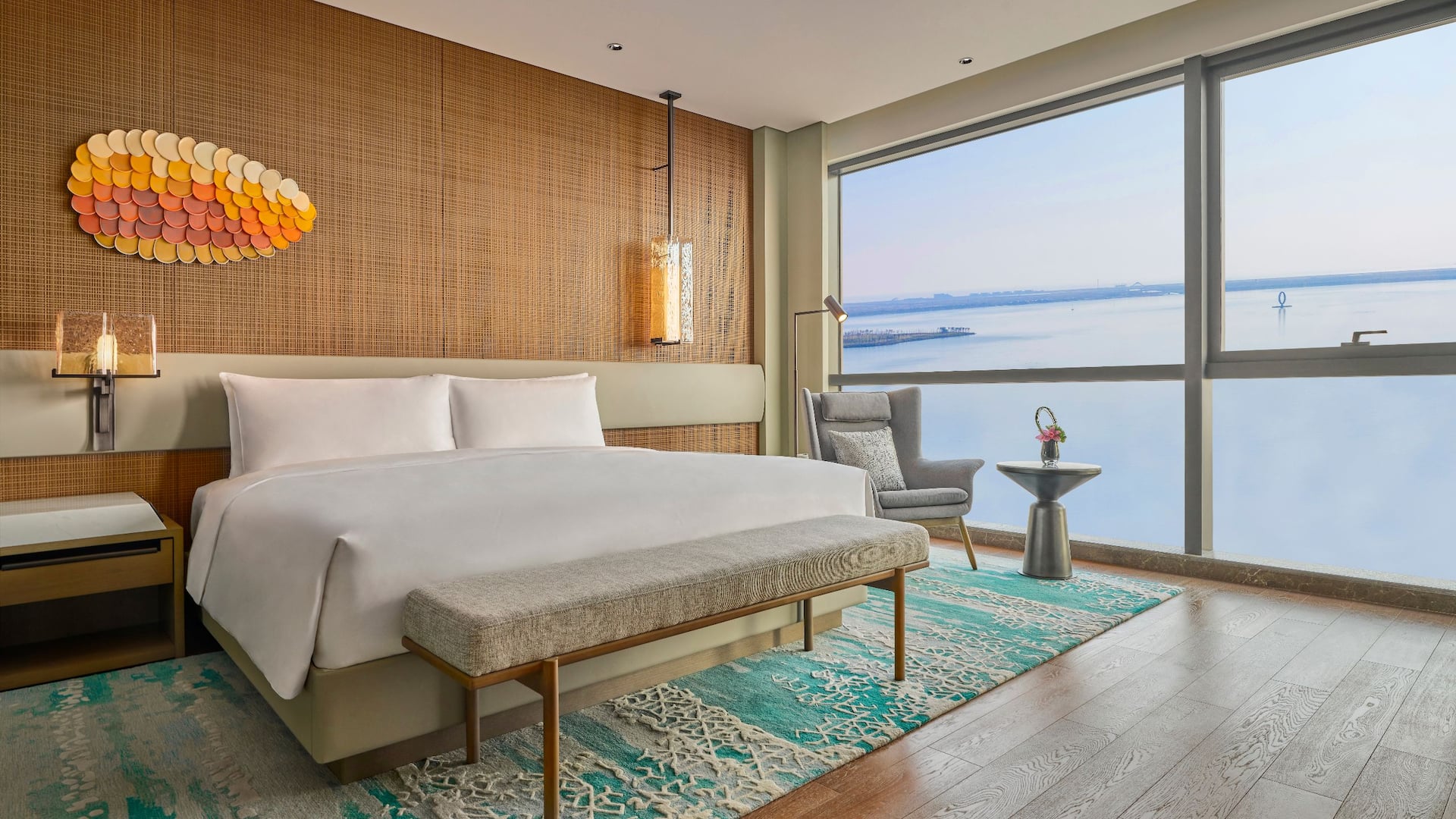 Hyatt Regency Shanghai Lingang Deluxe Lake View Suite