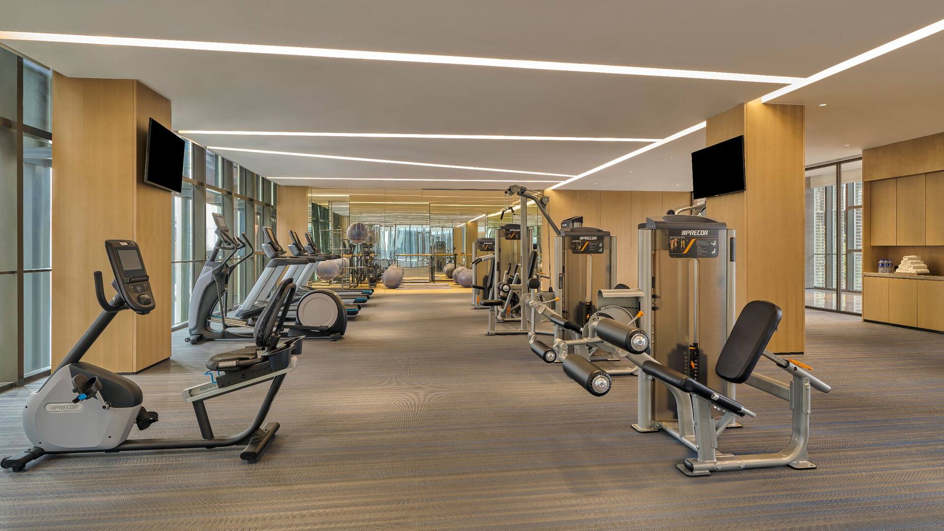 Hyatt Regency Shanghai Lingang Fitness Center